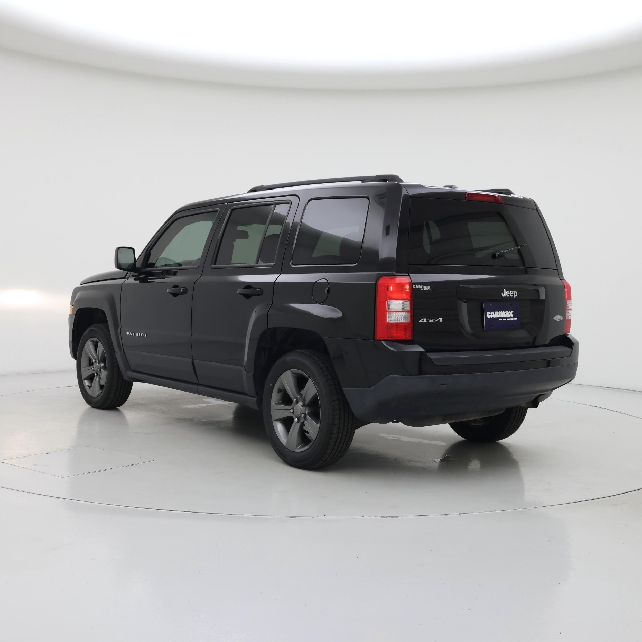 Thumbnail: 2015 Jeep Patriot - 2