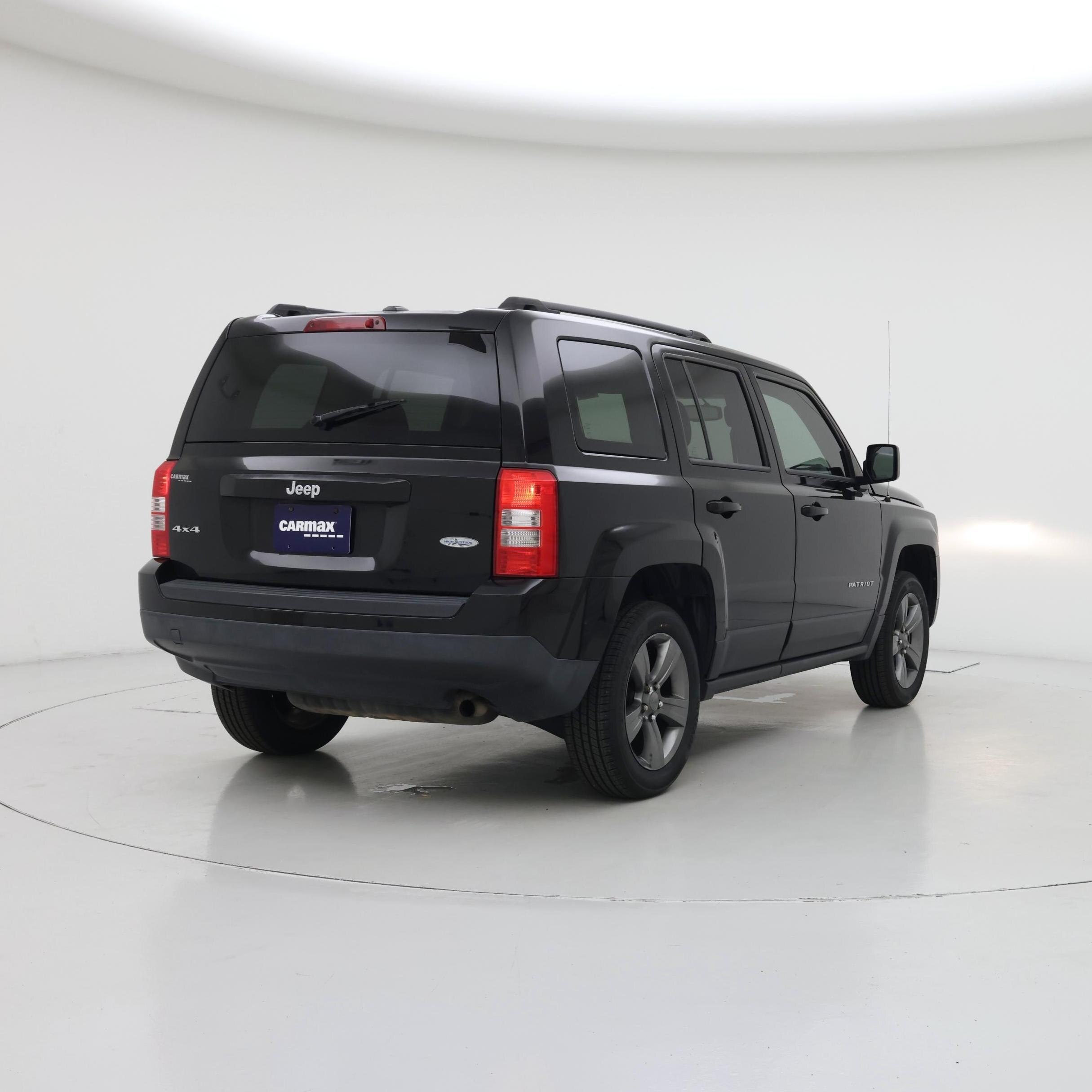 Thumbnail: 2015 Jeep Patriot - 8