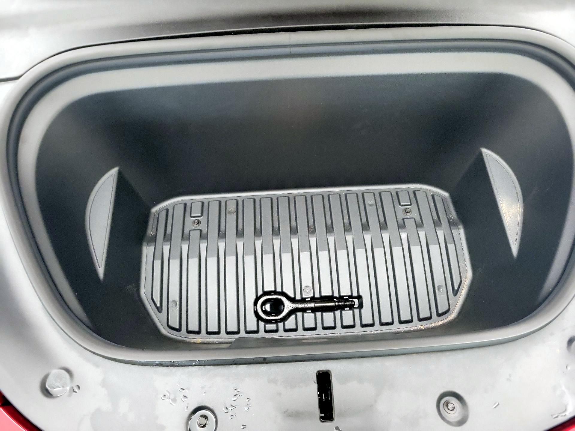 Thumbnail: 2024 Tesla Model Y - 19