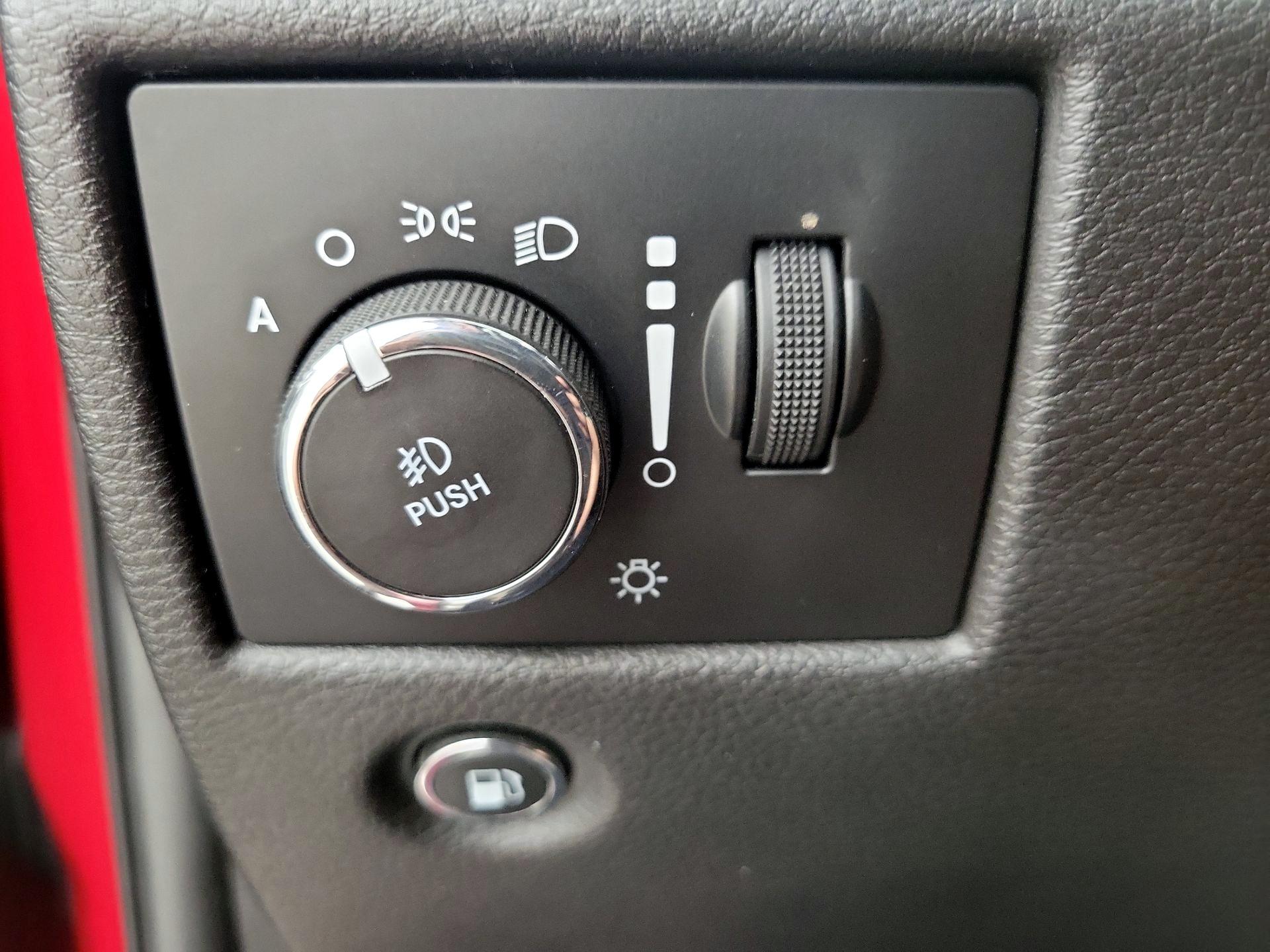 Thumbnail: 2019 Jeep Grand Cherokee - 13