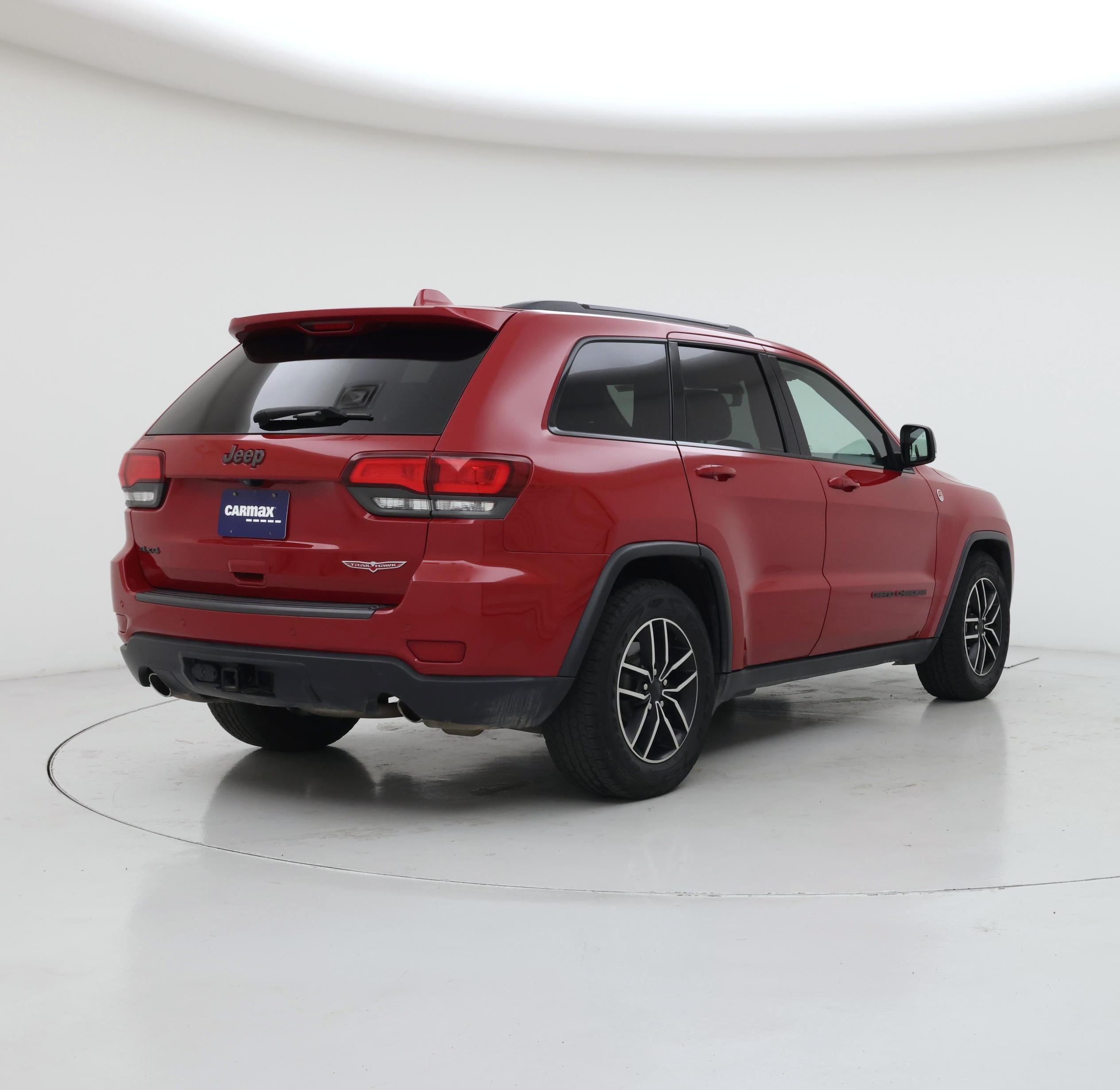 Thumbnail: 2019 Jeep Grand Cherokee - 8