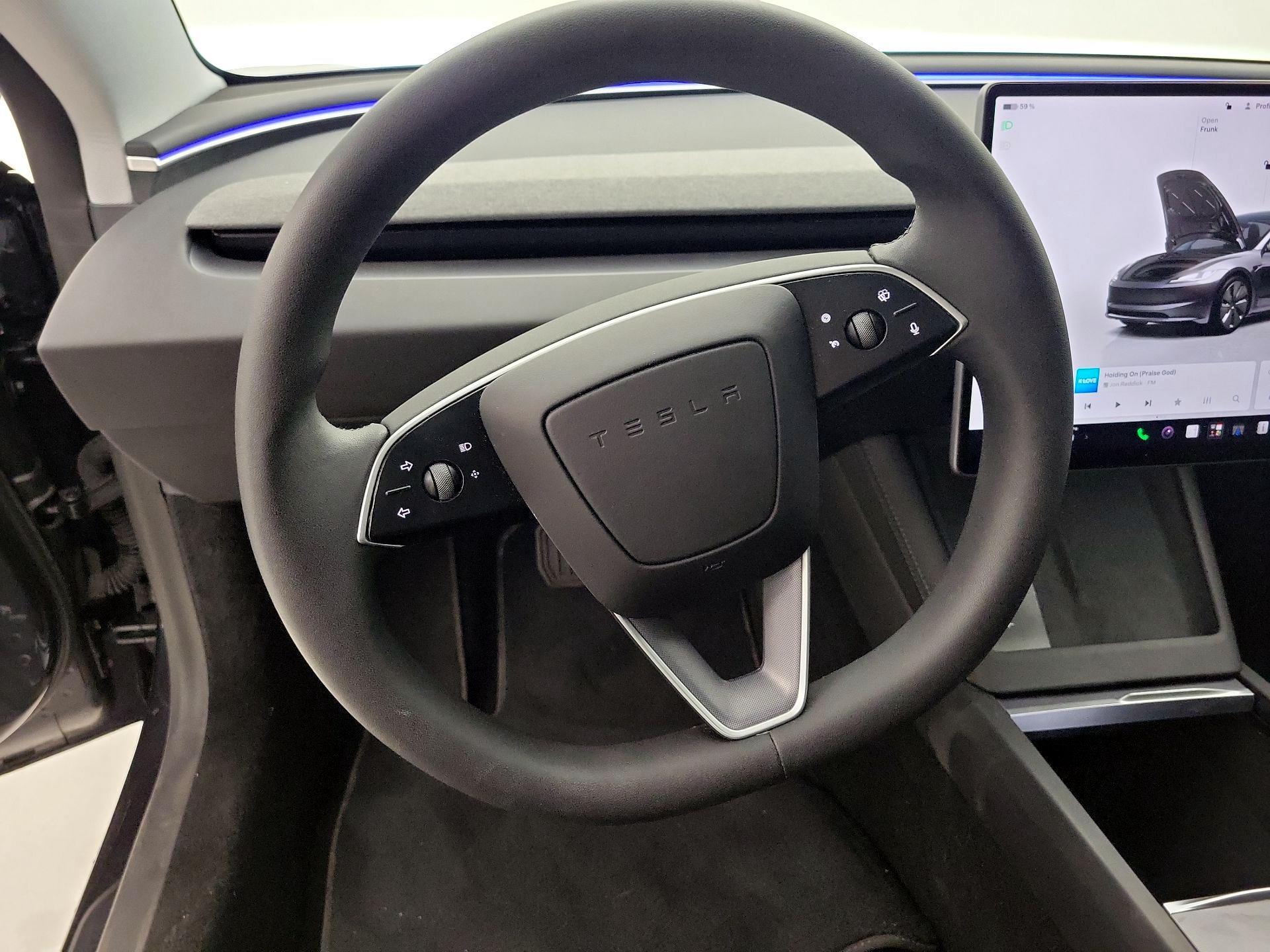 Thumbnail: 2025 Tesla Model 3 - 10