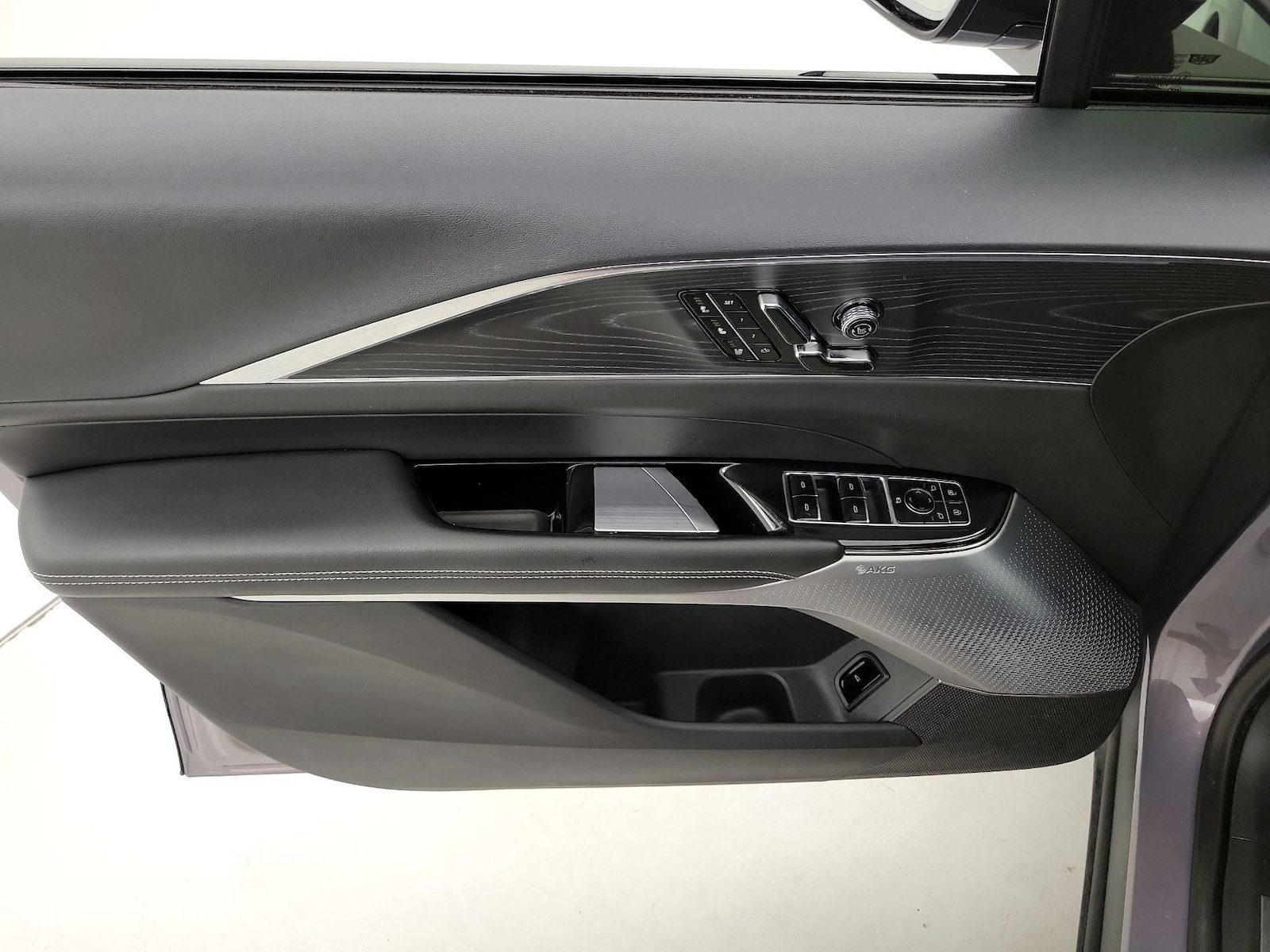 2024 Cadillac LYRIQ Sport 2 - Photo 13