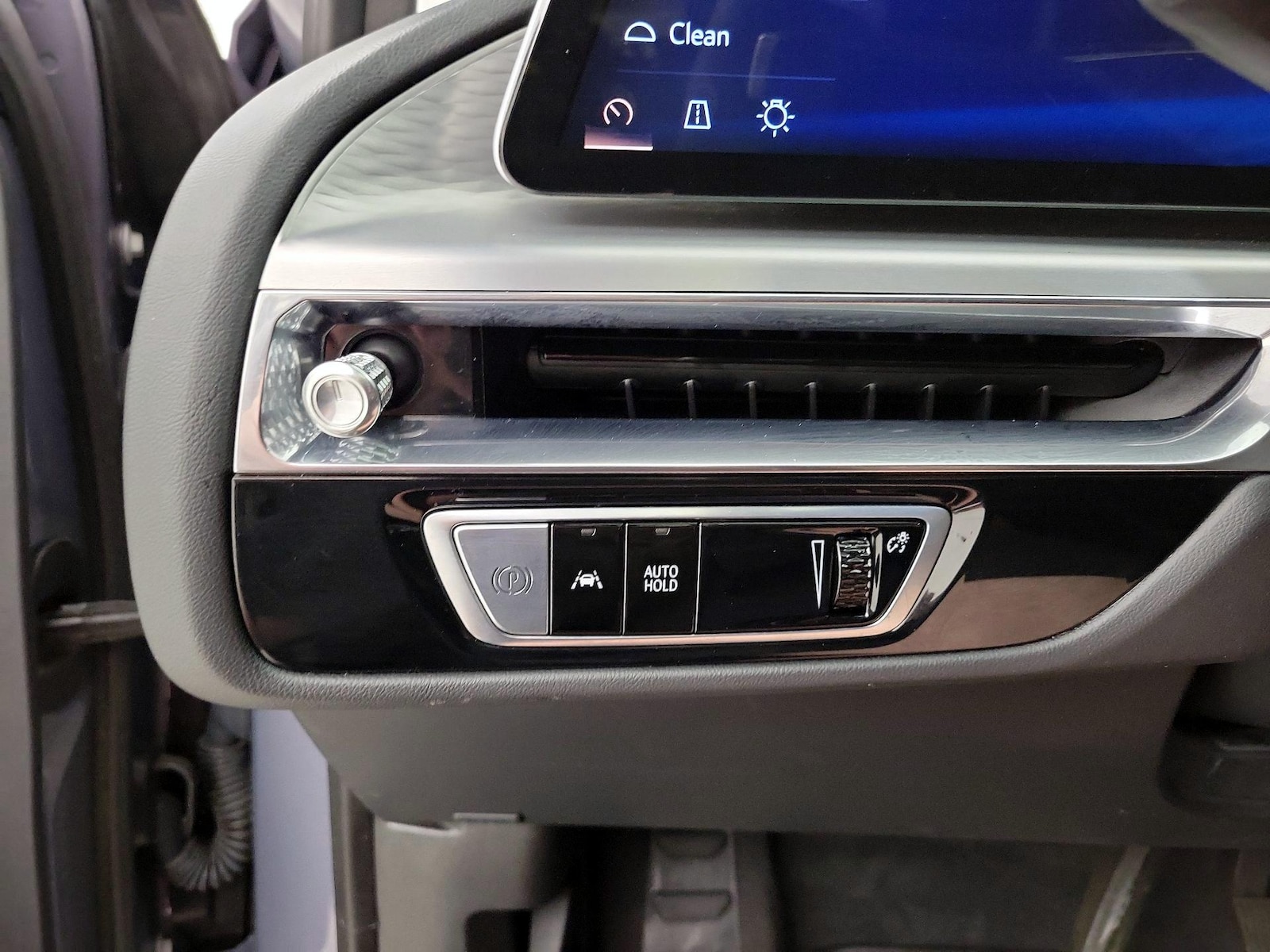 2024 Cadillac LYRIQ Sport 2 - Photo 14