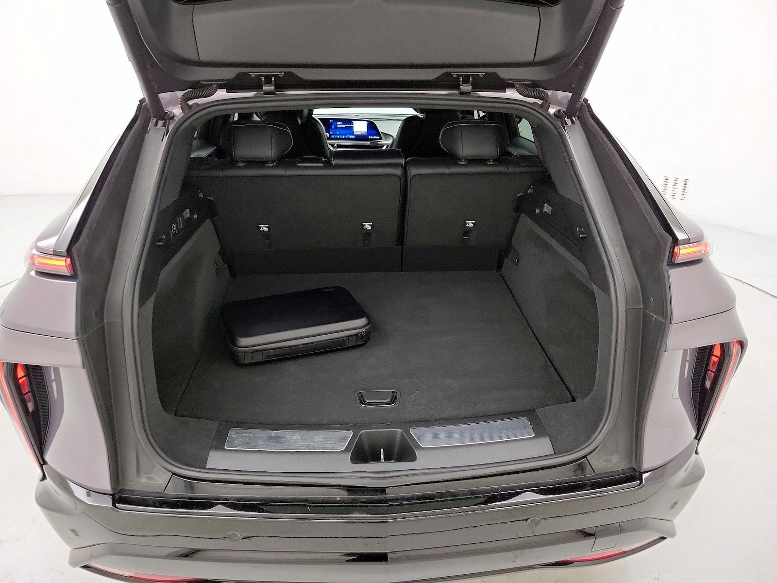 2024 Cadillac LYRIQ Sport 2 - Photo 22