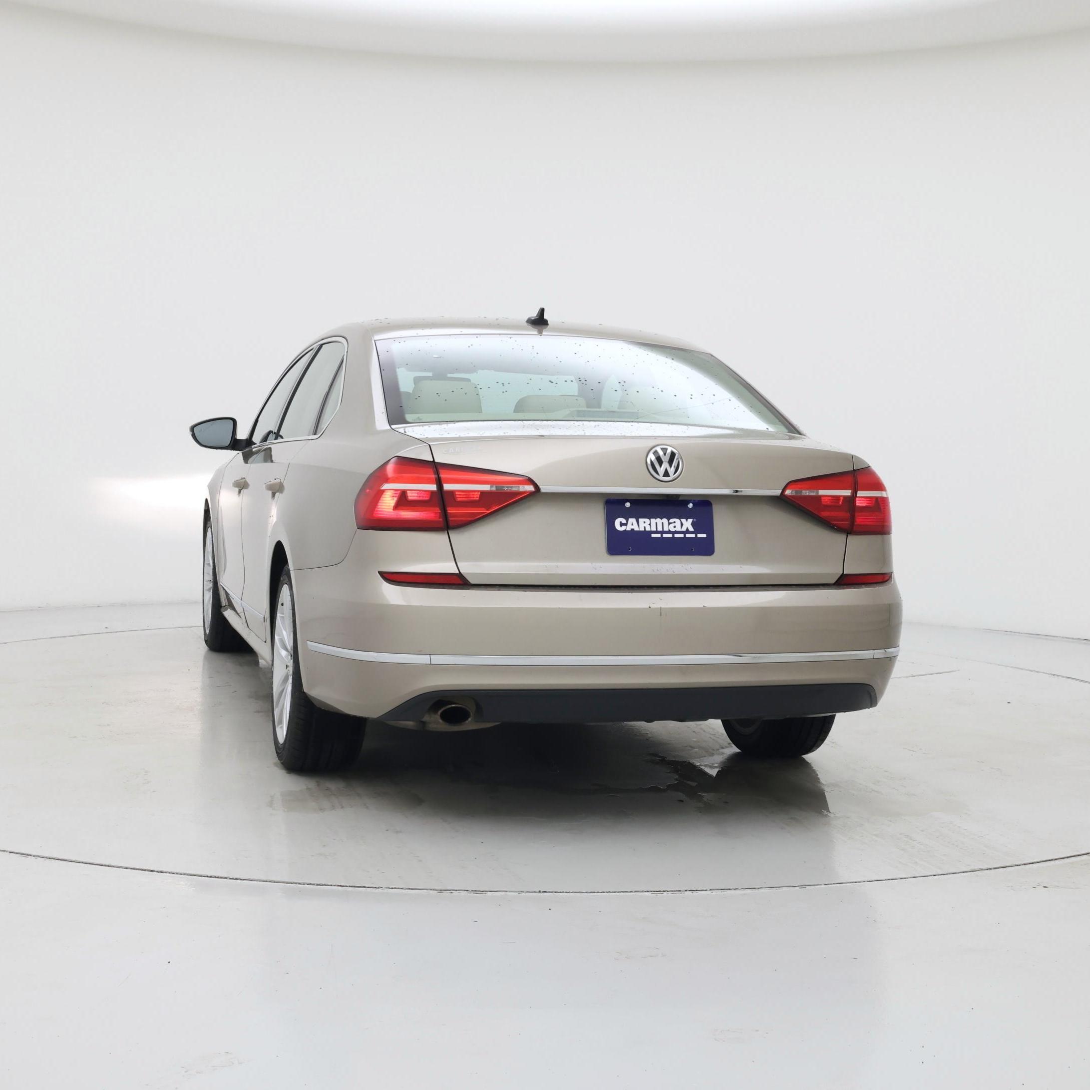 Thumbnail: 2016 Volkswagen Passat - 6