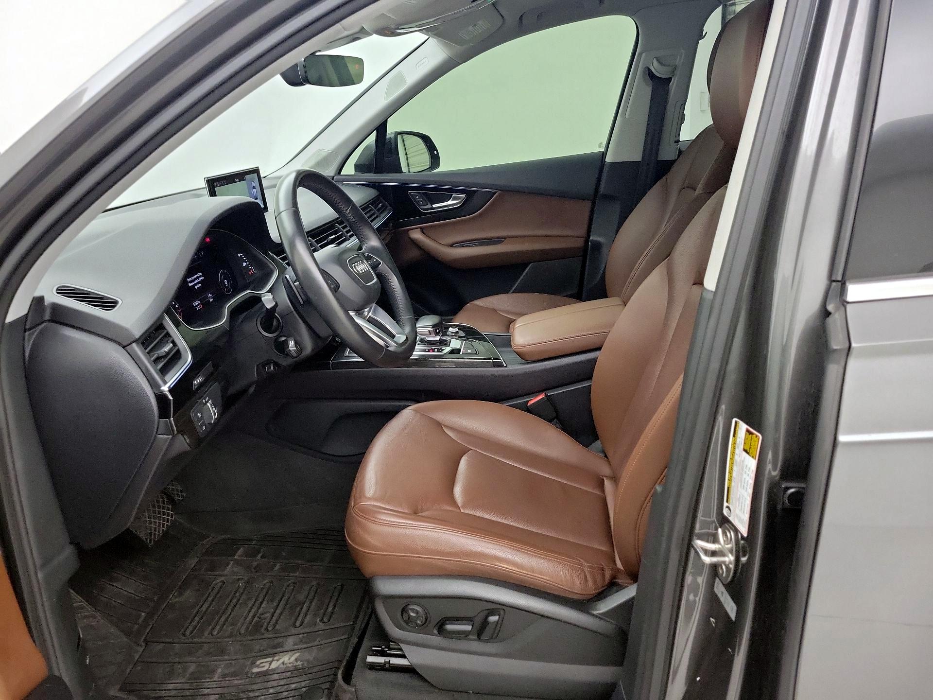 Thumbnail: 2019 Audi Q7 - 11