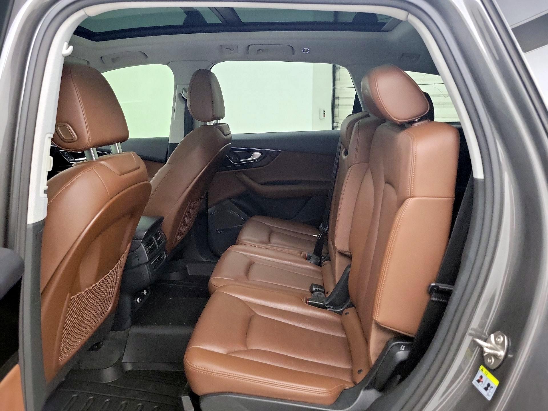 Thumbnail: 2019 Audi Q7 - 20