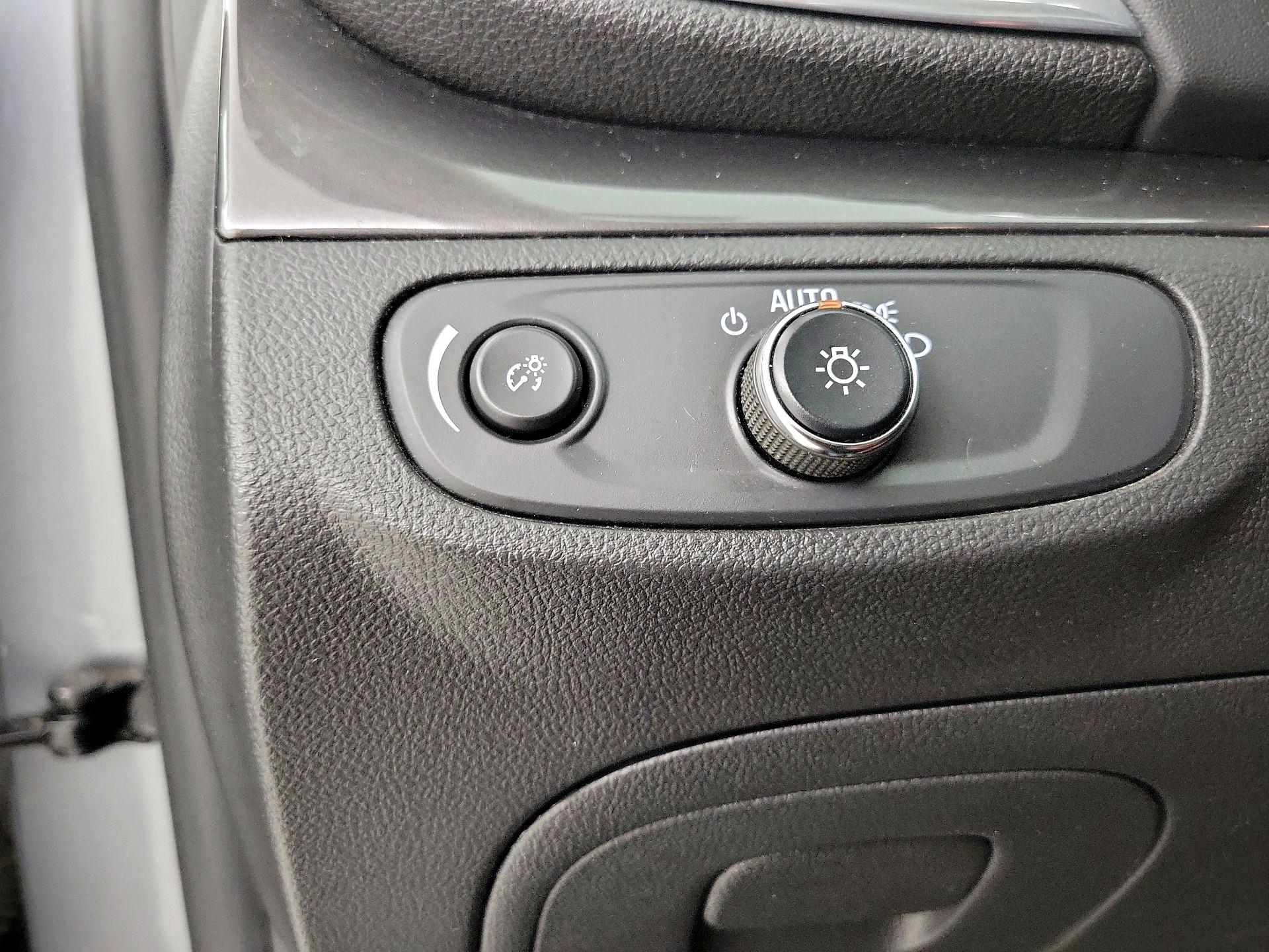 Thumbnail: 2020 Buick Encore - 13