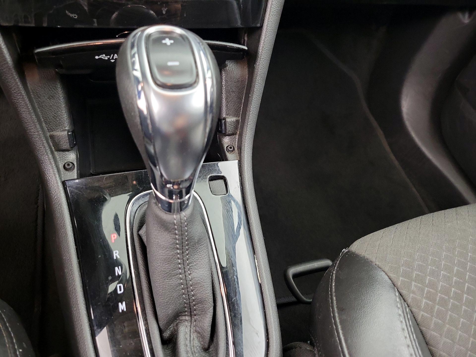 Thumbnail: 2020 Buick Encore - 17