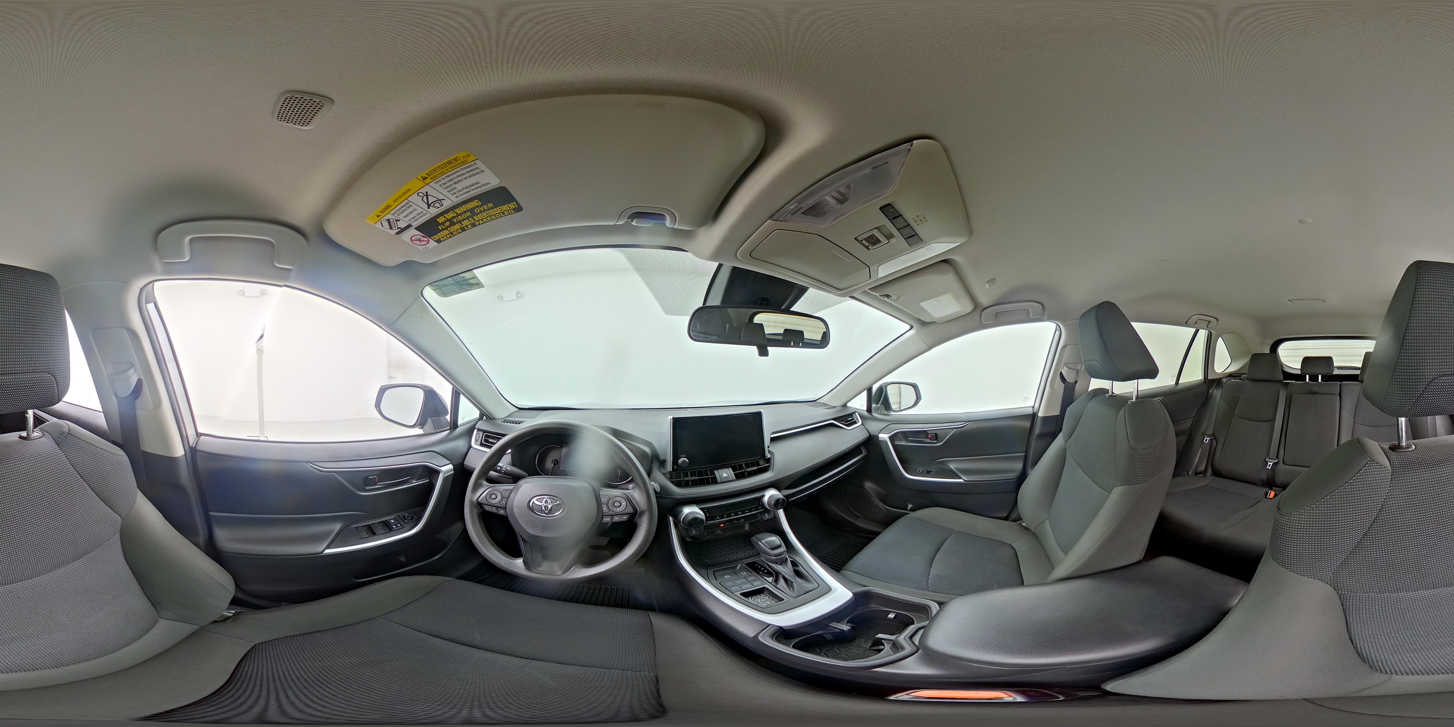 2024 Toyota RAV4 LE - Photo 26