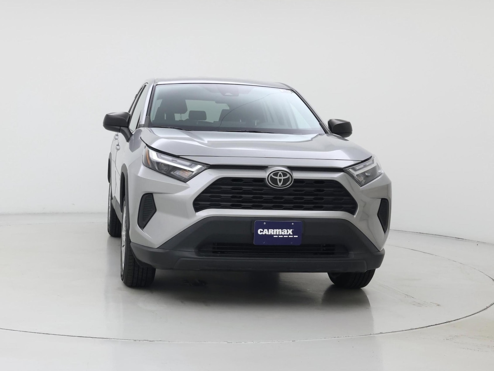 2024 Toyota RAV4 LE - Photo 6