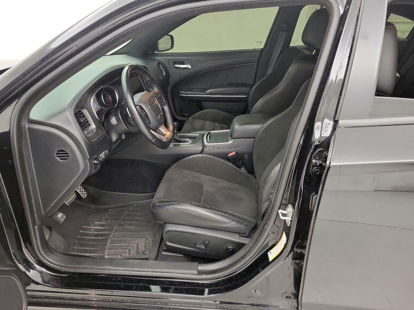 2020 Dodge Charger Scat Pack - Photo 12