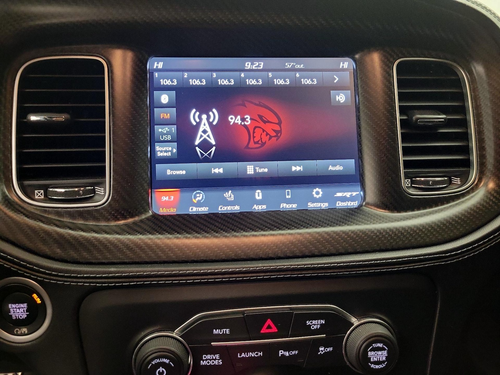2020 Dodge Charger Scat Pack - Photo 17
