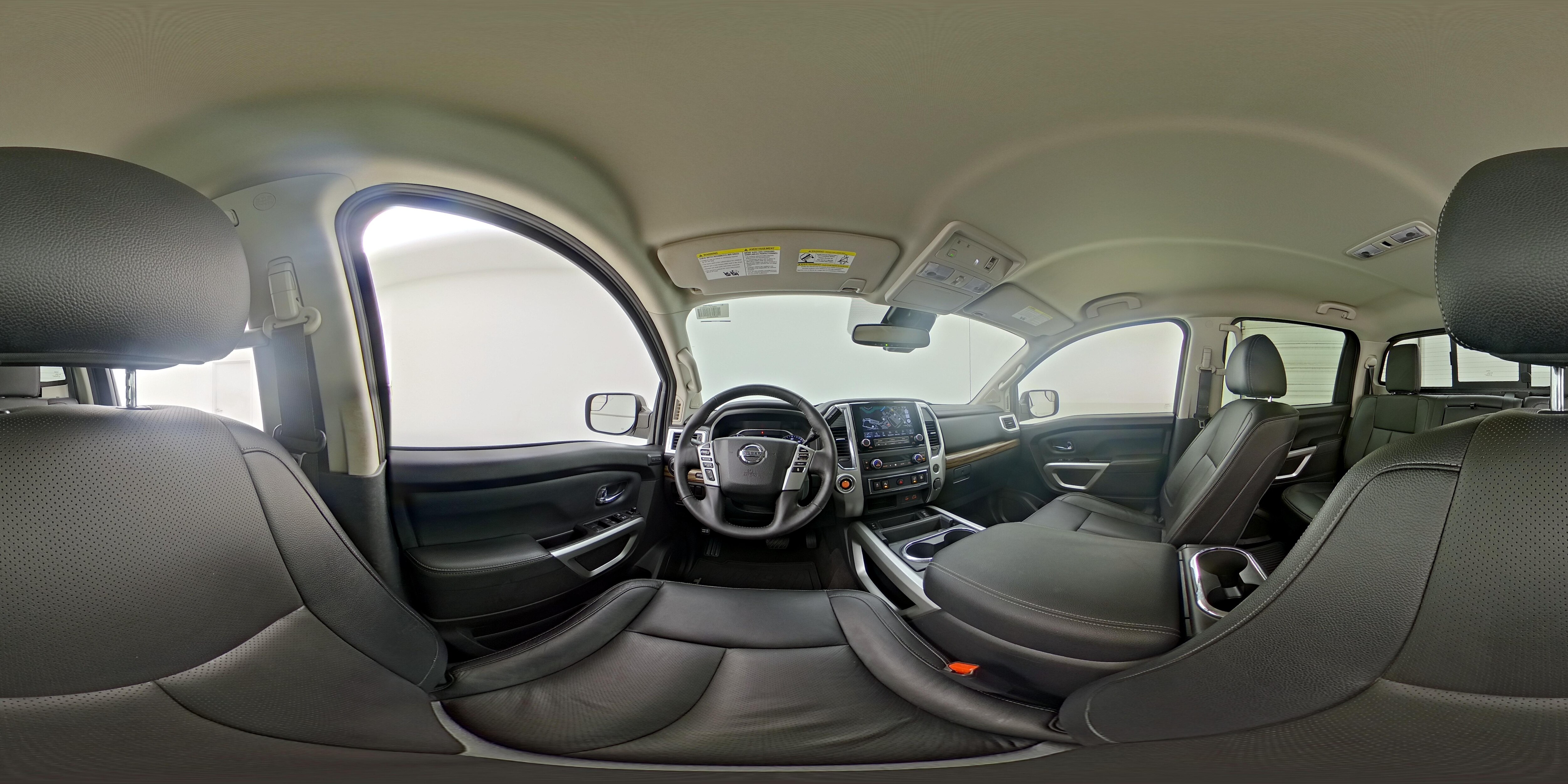 2020 Nissan Titan SL - Photo 27