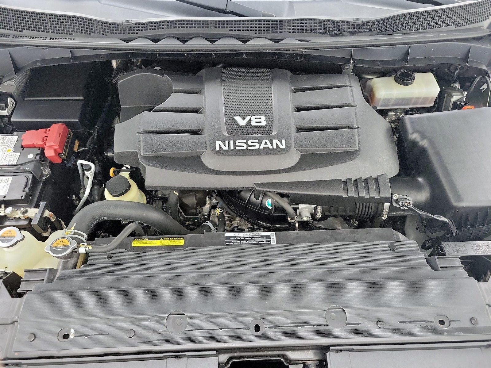 2020 Nissan Titan SL - Photo 23