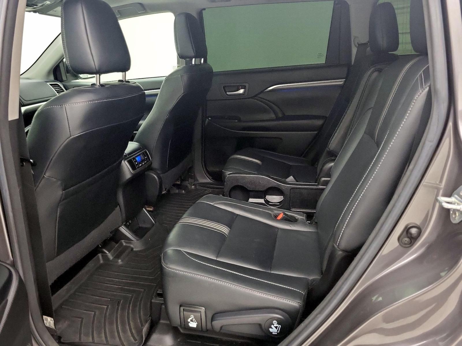 Rear Air Conditioning