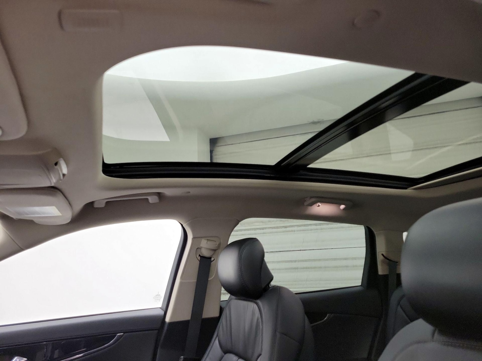 Panoramic Sunroof