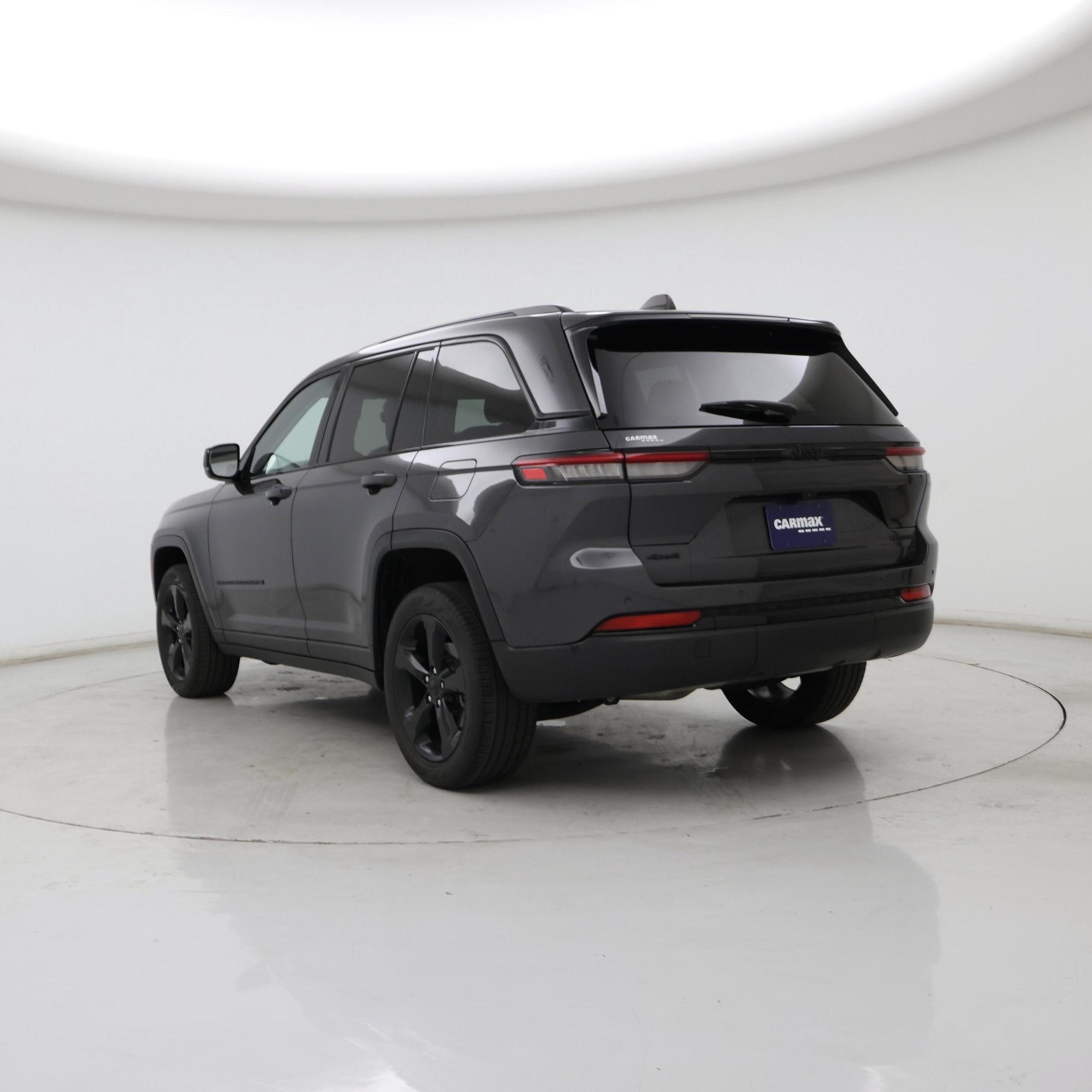 Thumbnail: 2023 Jeep Grand Cherokee - 2