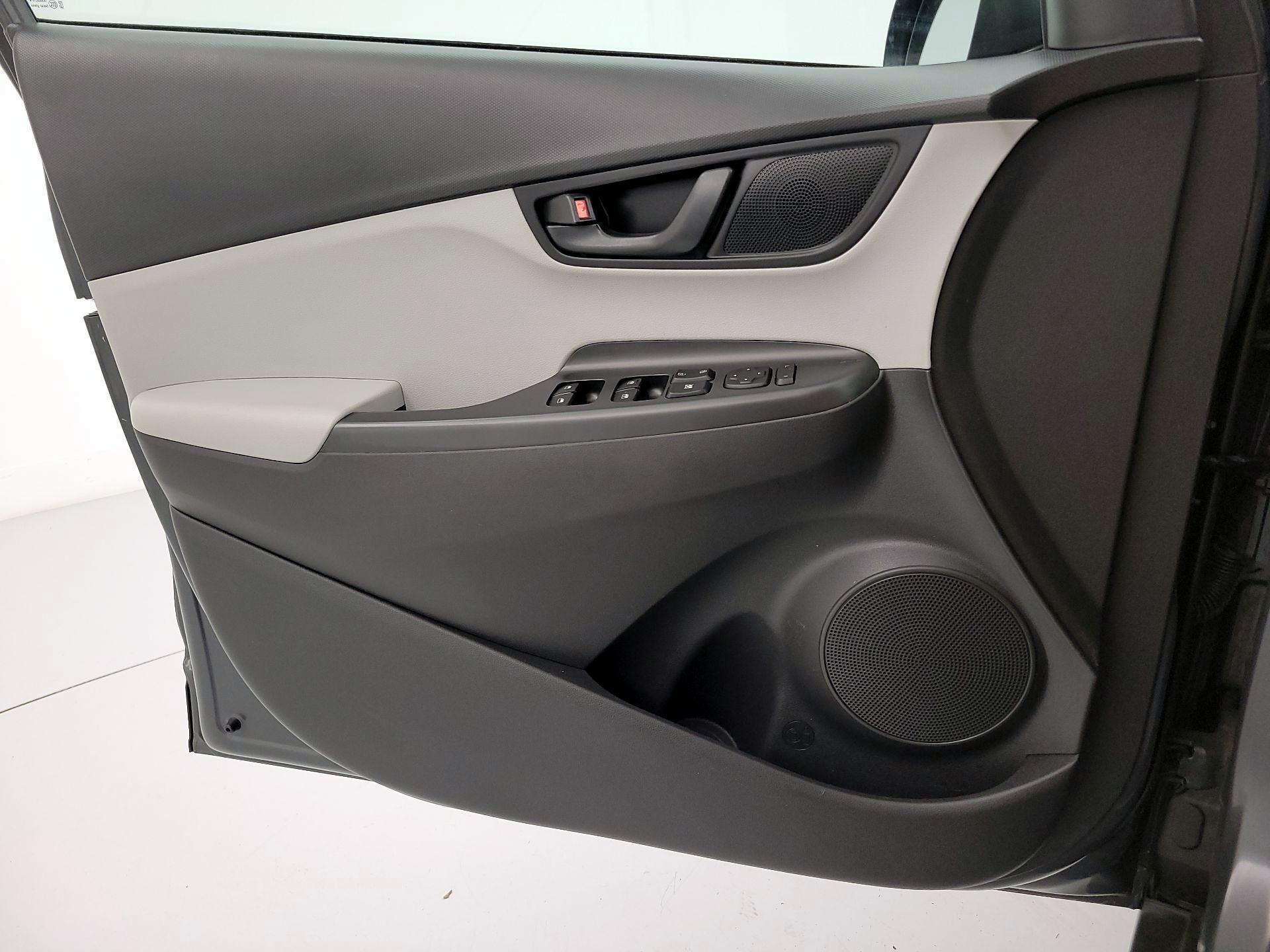 Thumbnail: 2023 Hyundai Kona - 12