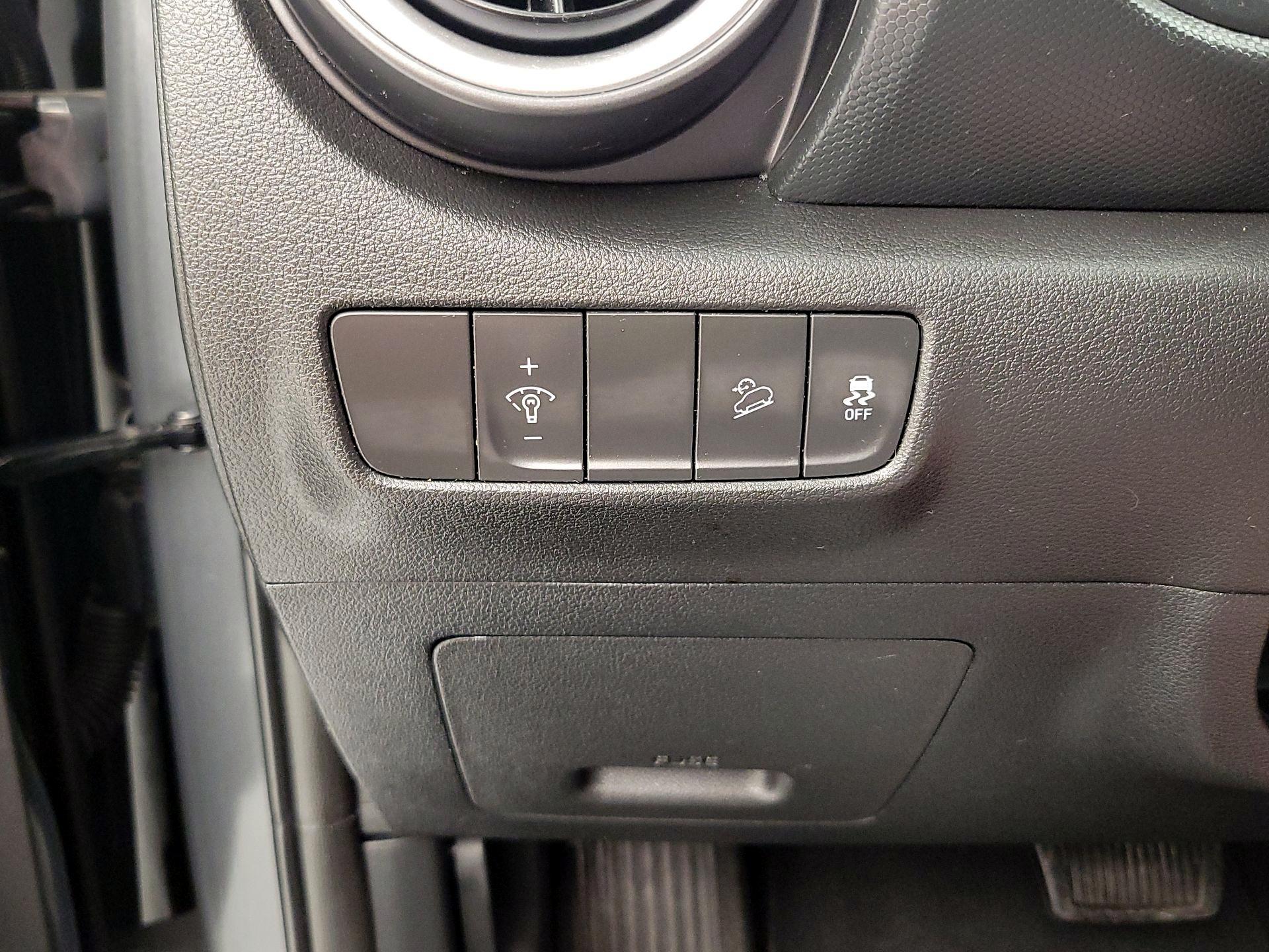 Thumbnail: 2023 Hyundai Kona - 13