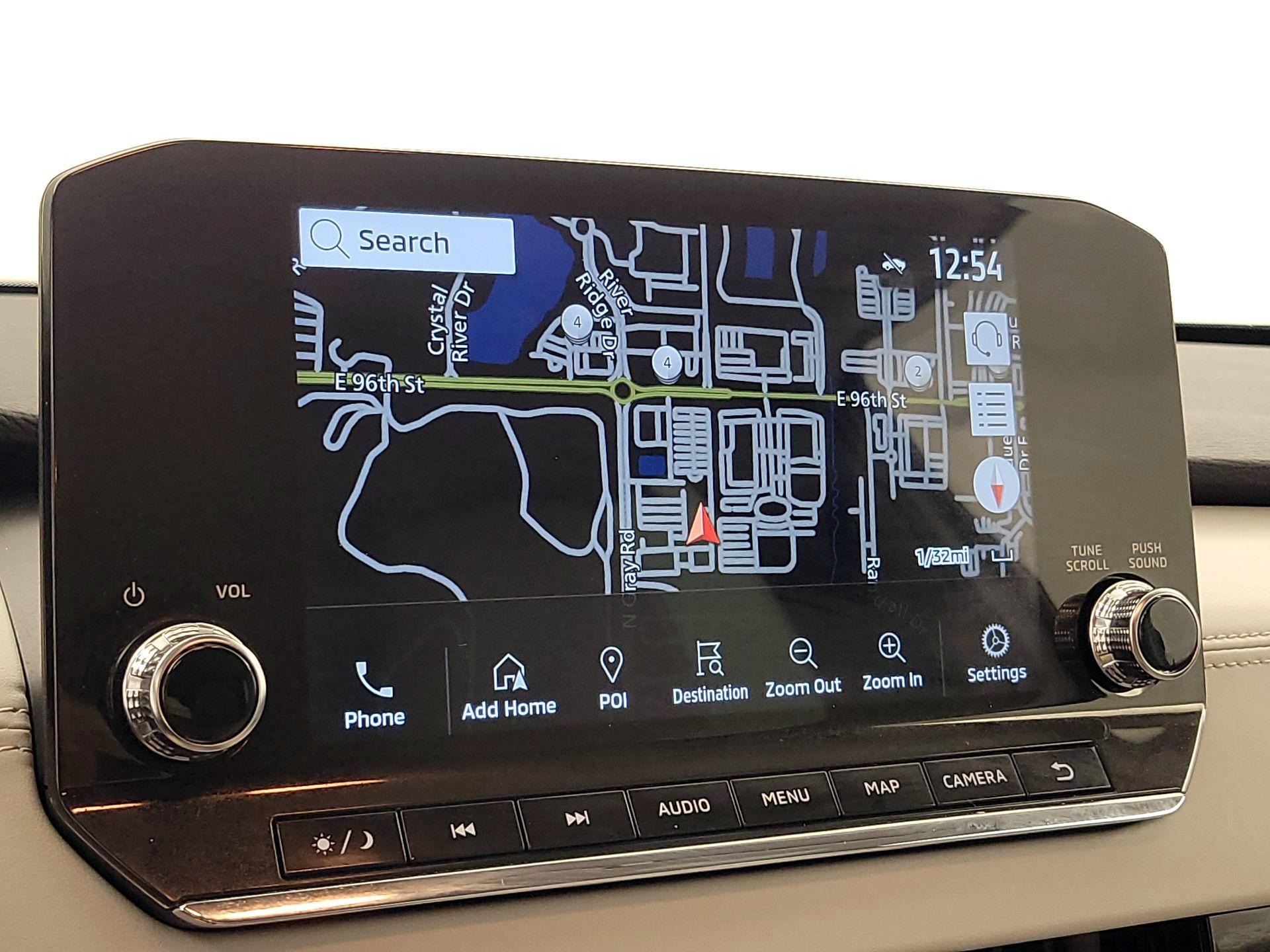 Thumbnail: 2023 Mitsubishi Outlander - 14