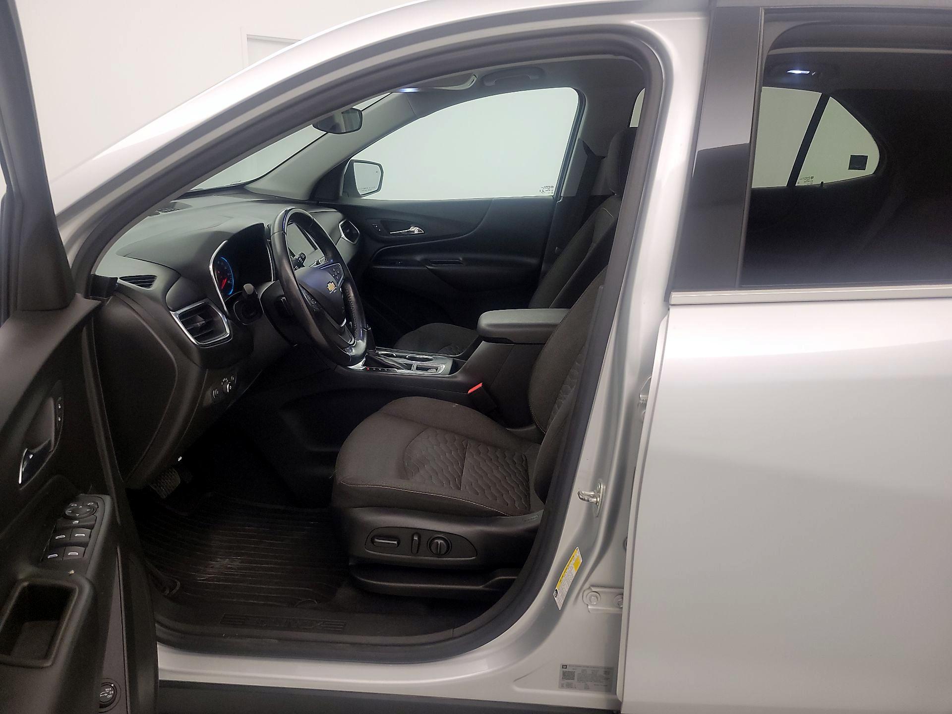 Thumbnail: 2020 Chevrolet Equinox - 11