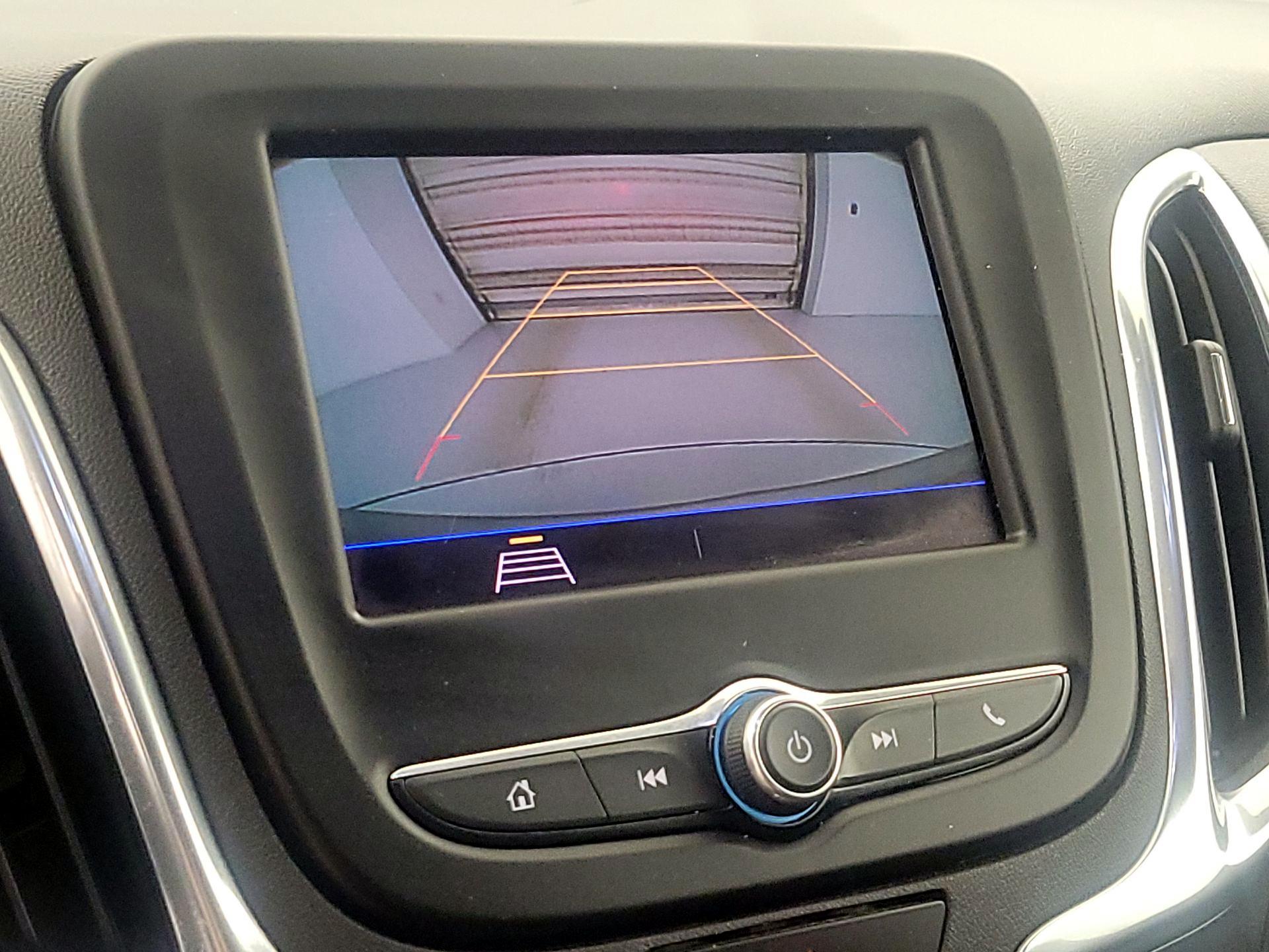 Thumbnail: 2020 Chevrolet Equinox - 14