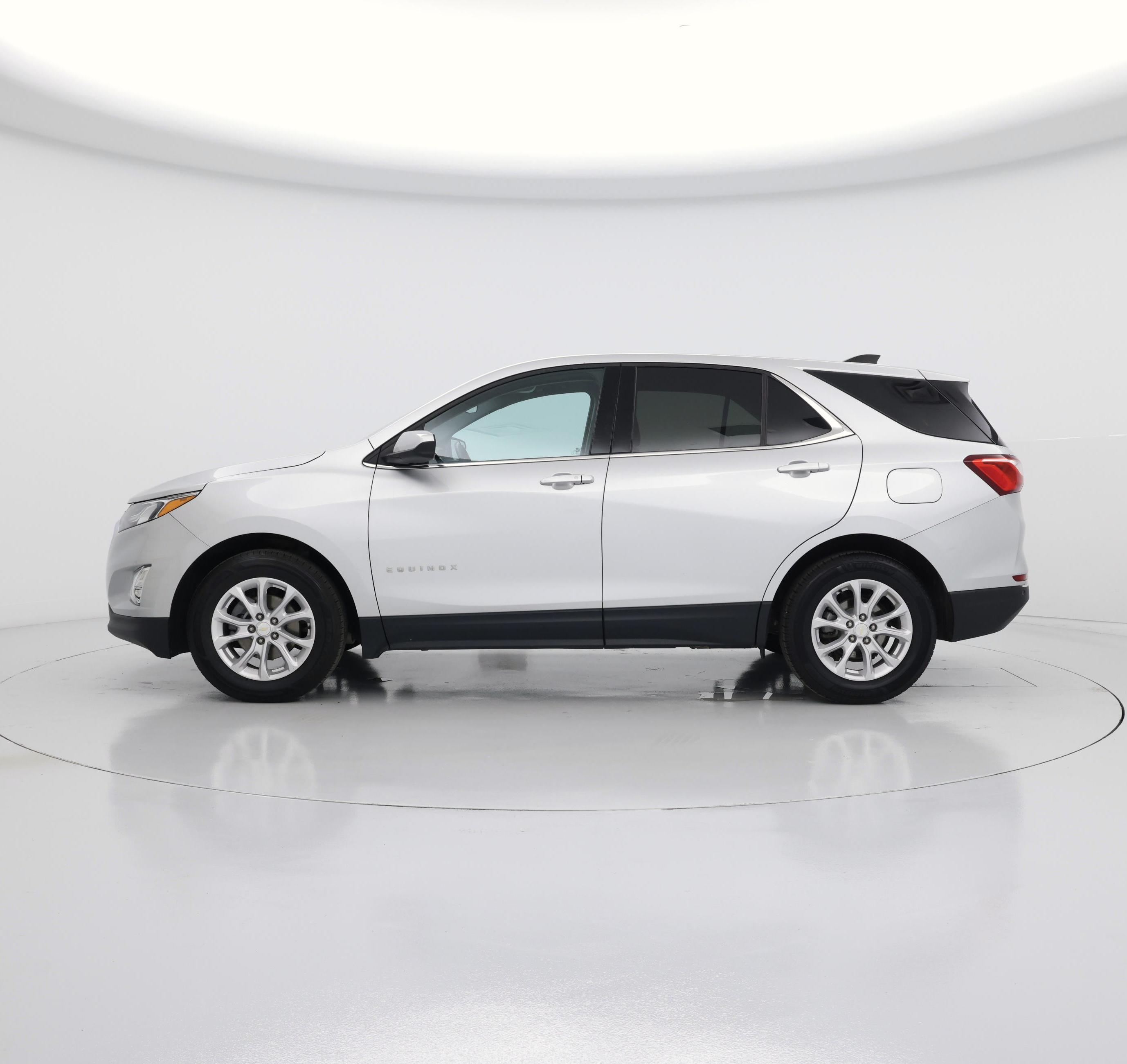 Thumbnail: 2020 Chevrolet Equinox - 3