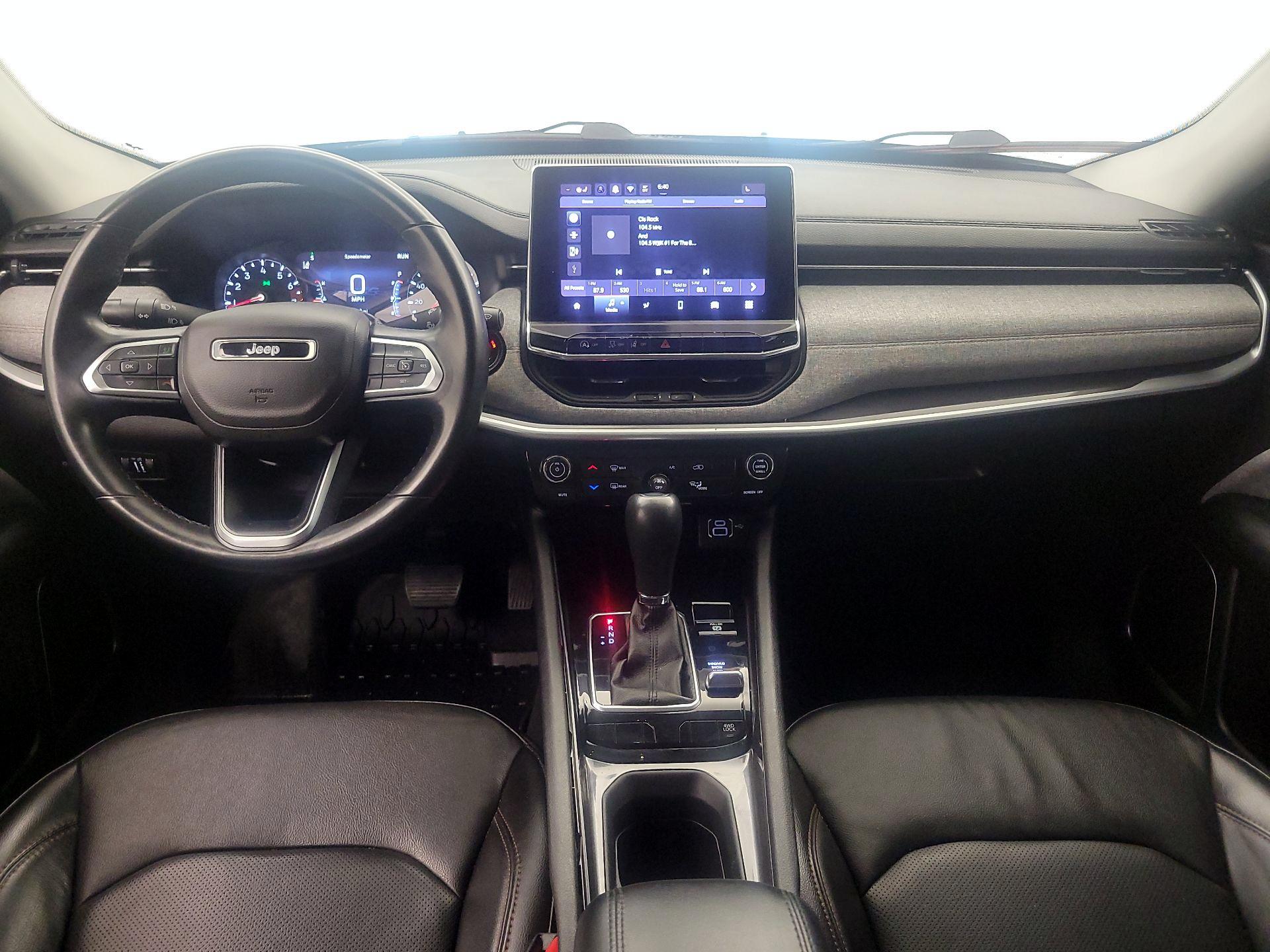 Thumbnail: 2022 Jeep Compass - 9