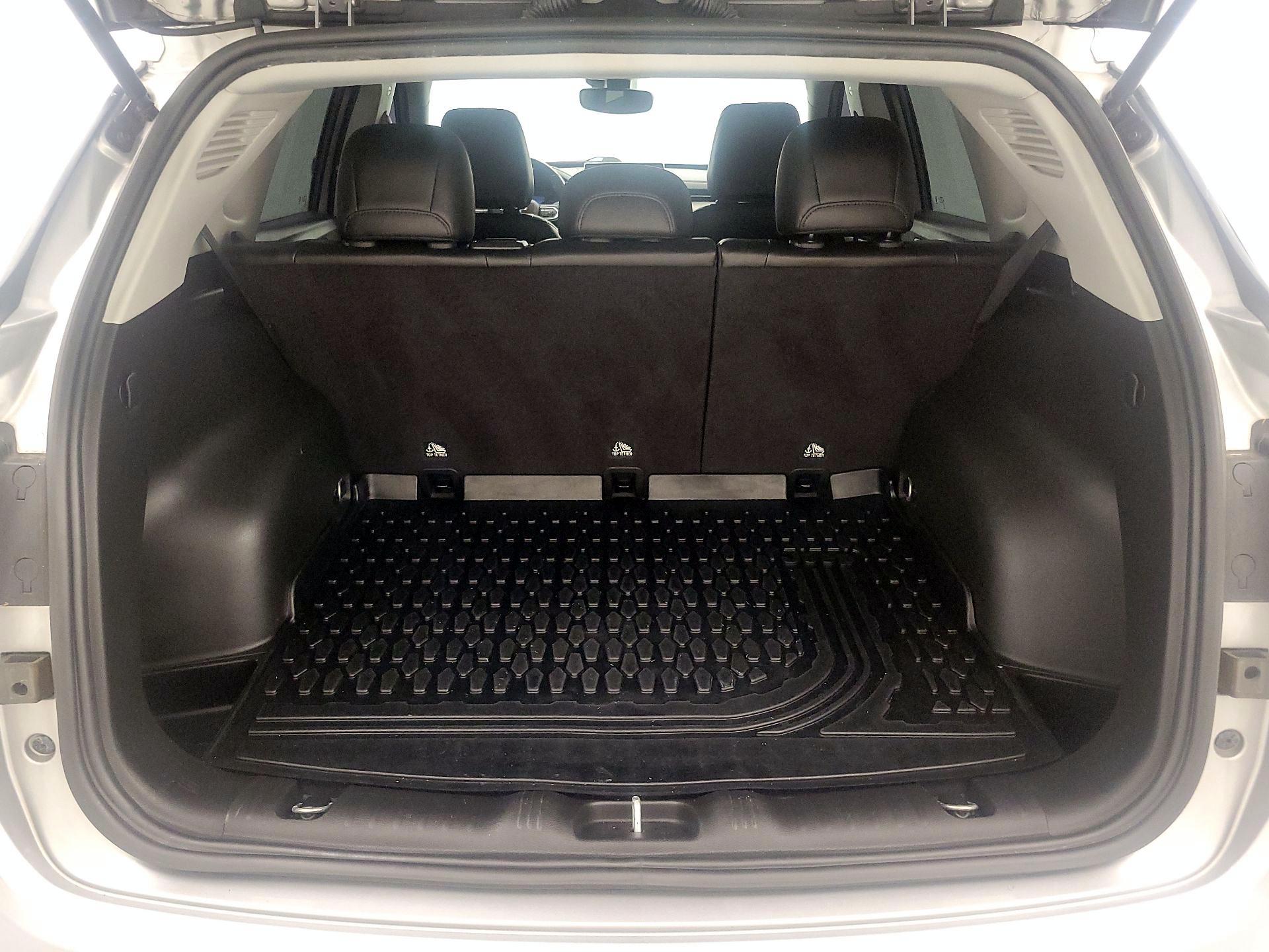 Thumbnail: 2022 Jeep Compass - 20