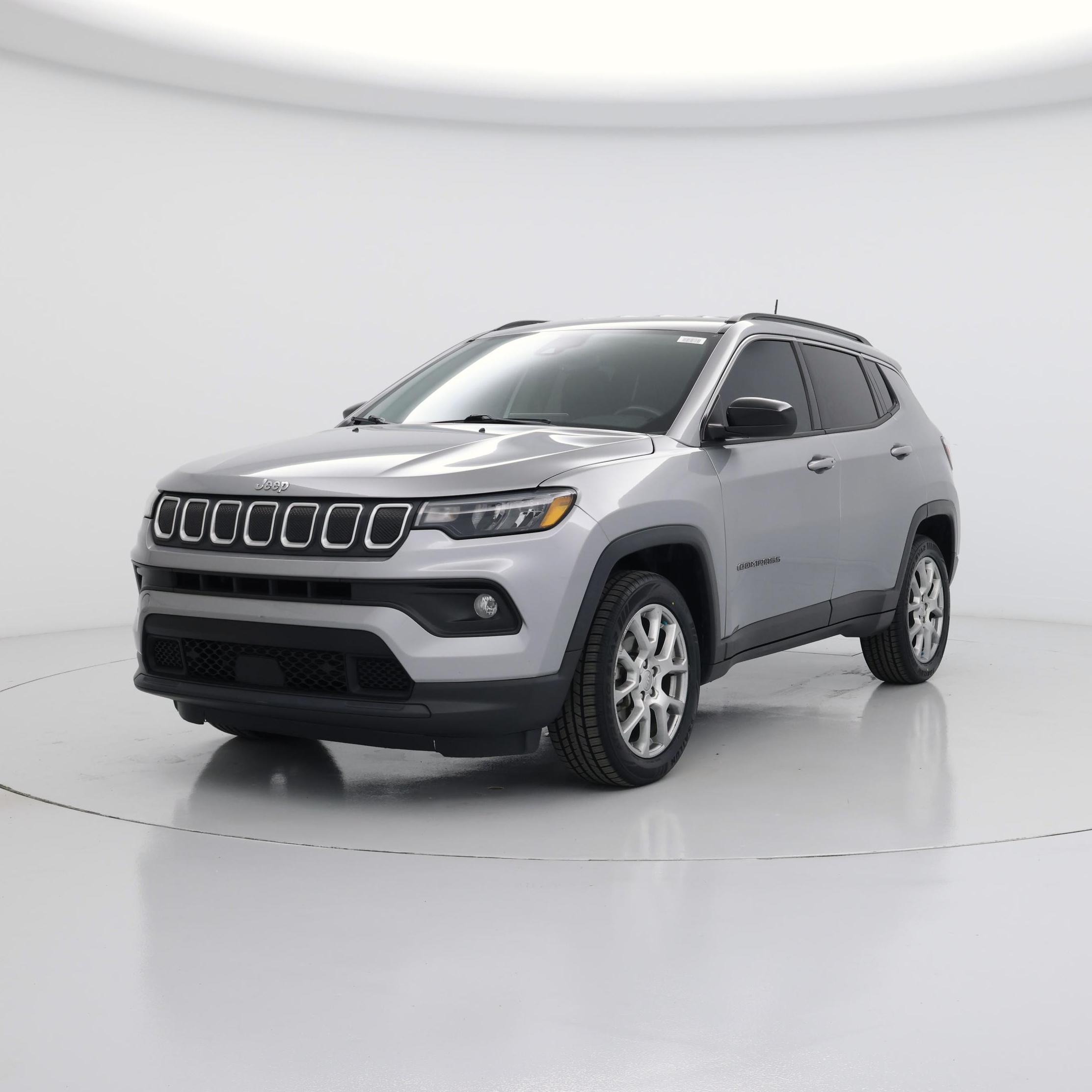 Thumbnail: 2022 Jeep Compass - 4