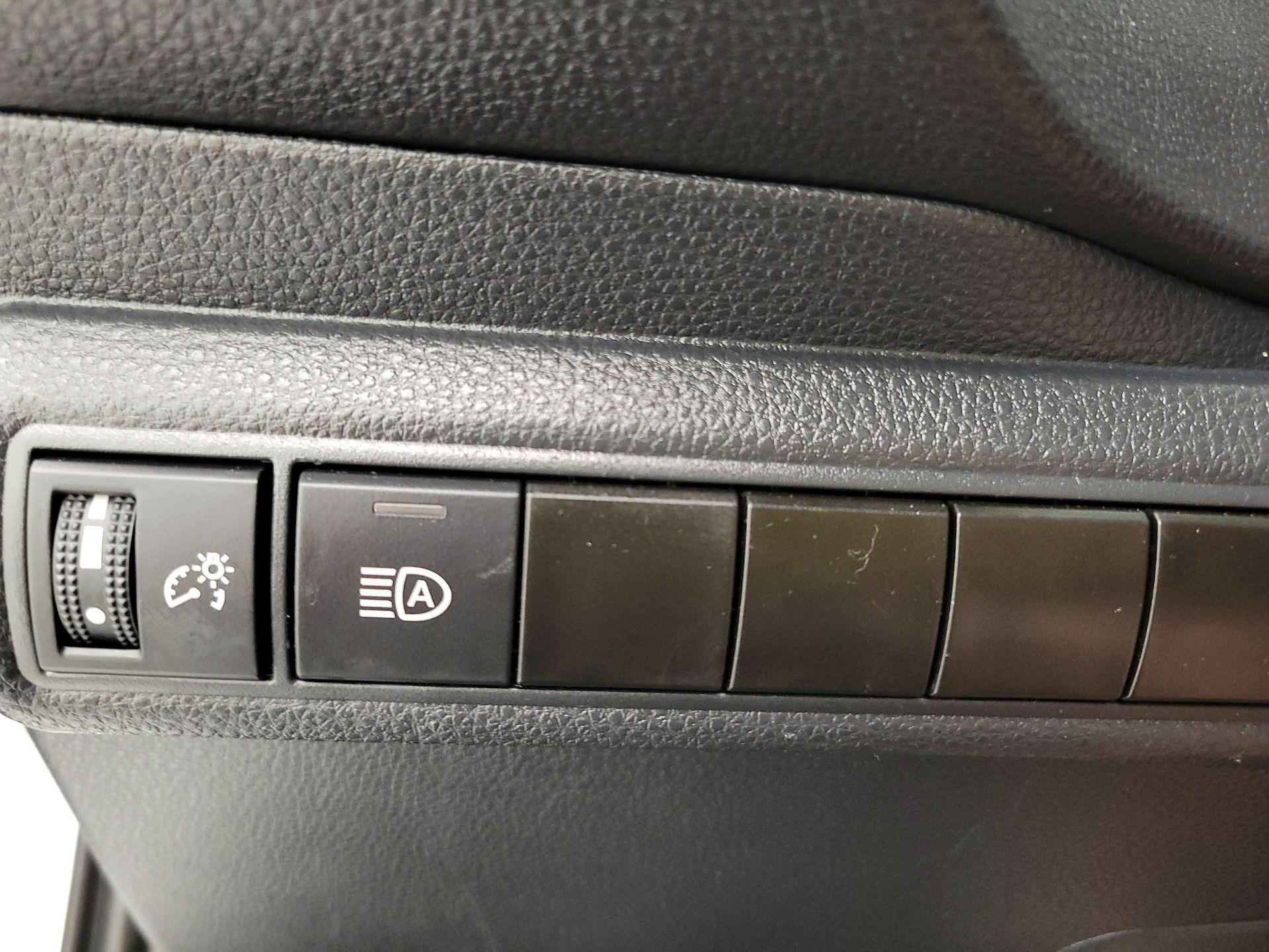 Thumbnail: 2024 Toyota Corolla - 13