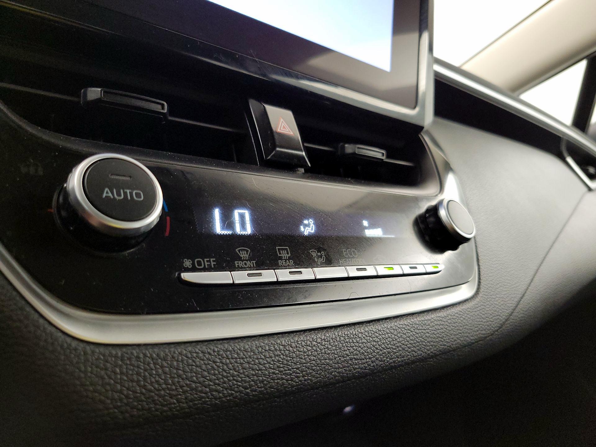 Thumbnail: 2024 Toyota Corolla - 16