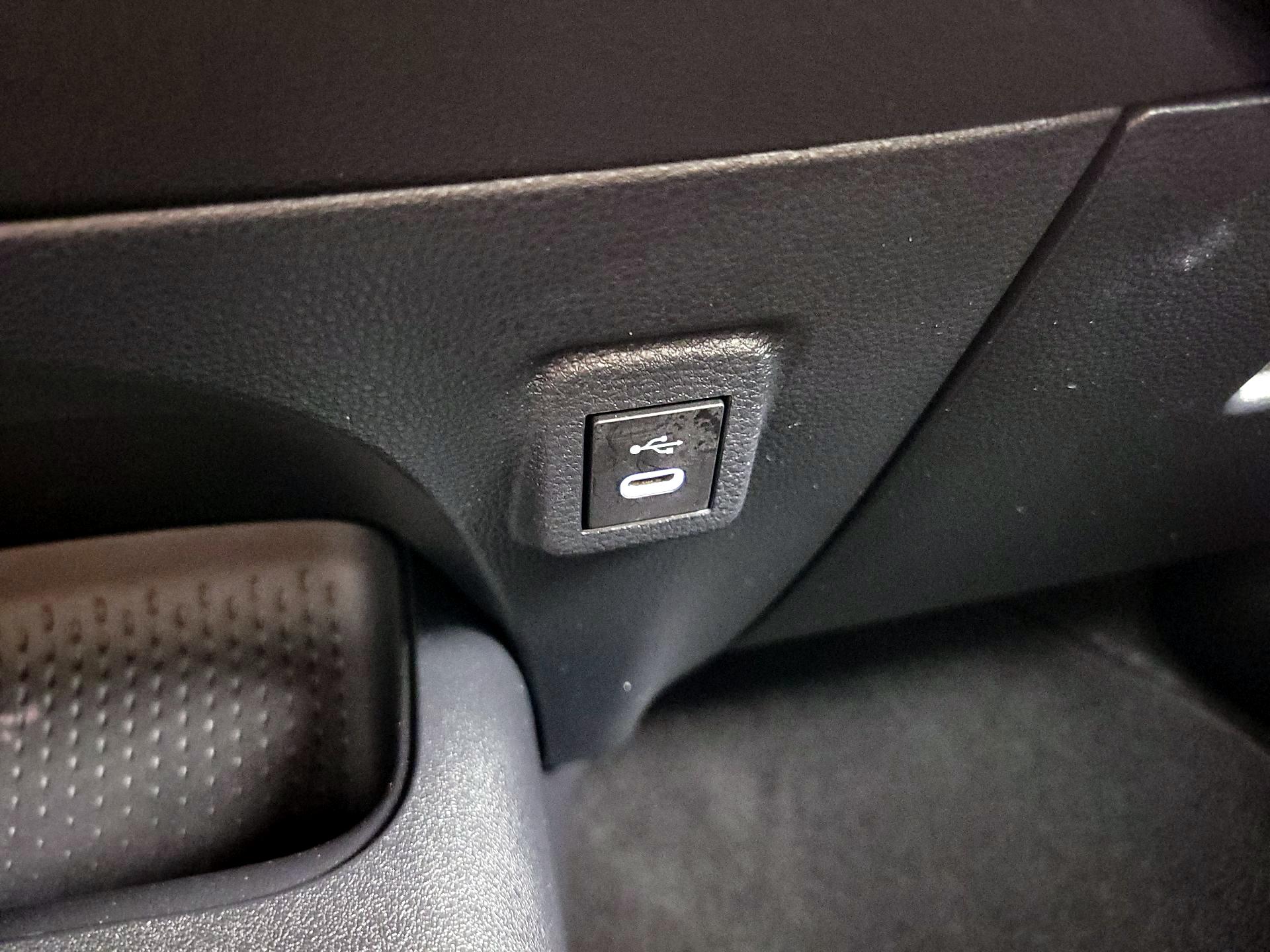 Thumbnail: 2024 Toyota Corolla - 18