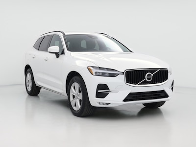 2022 Volvo XC60 B5 Momentum