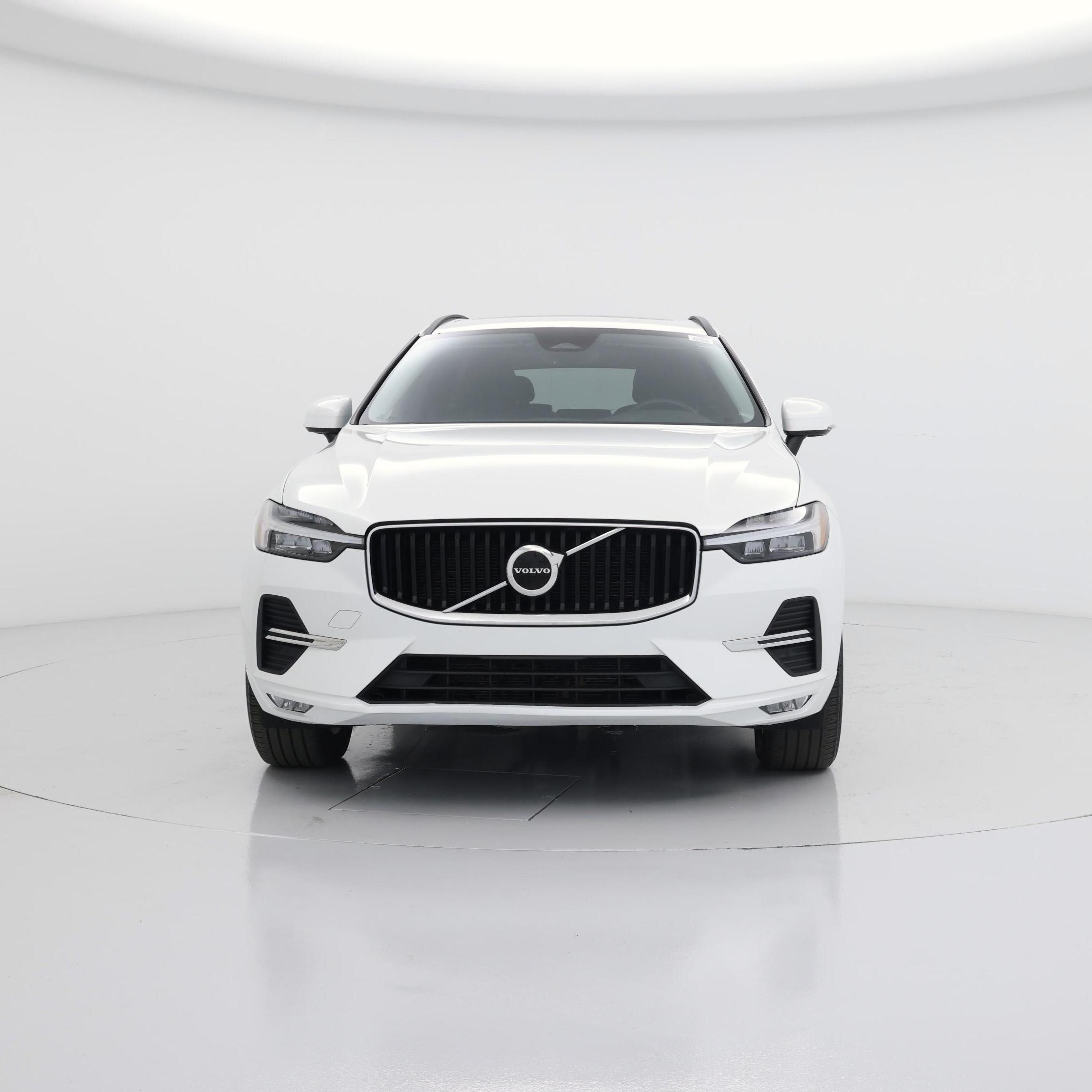 Thumbnail: 2022 Volvo XC60 - 5