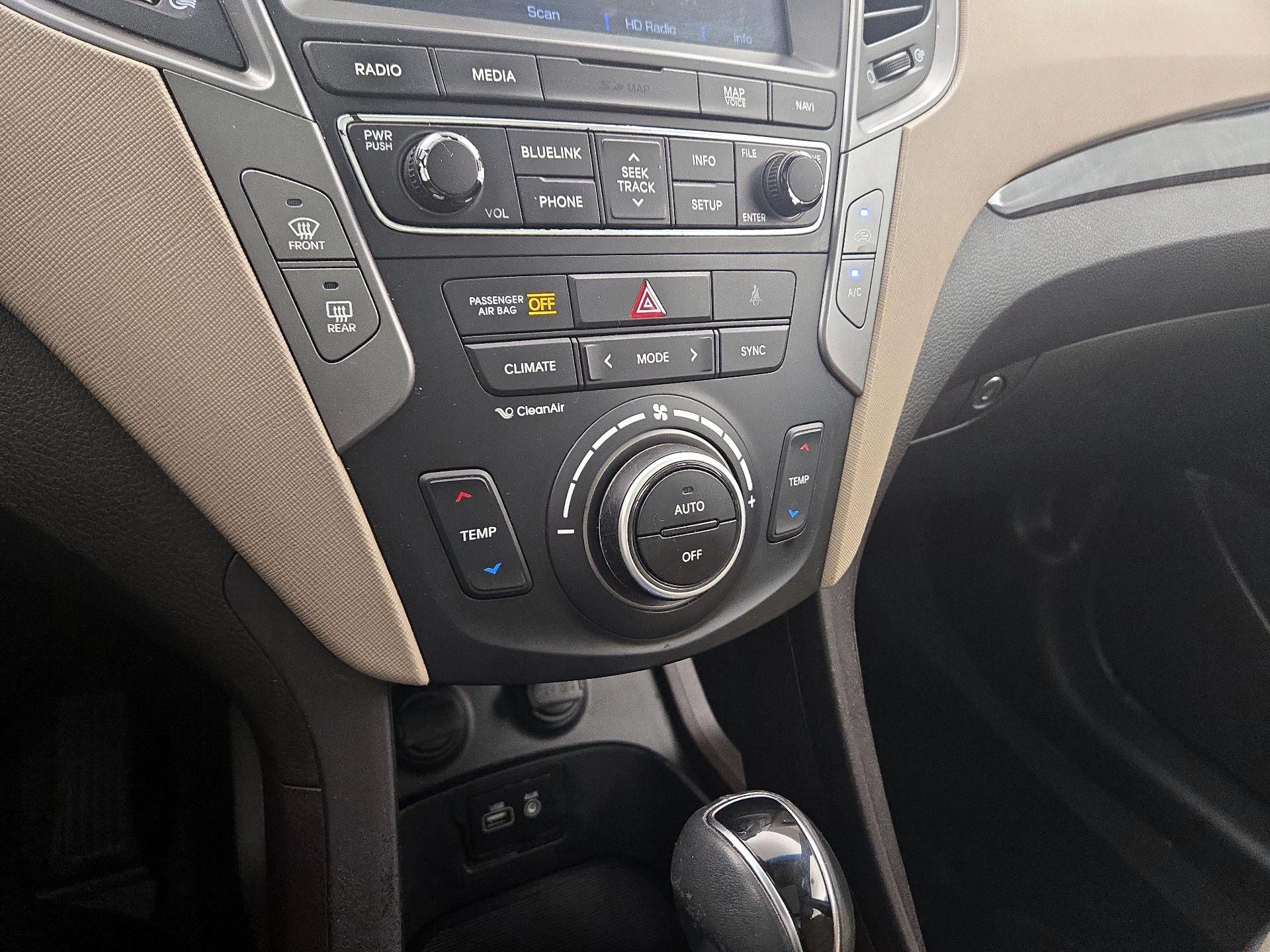 Thumbnail: 2017 Hyundai Santa Fe - 17