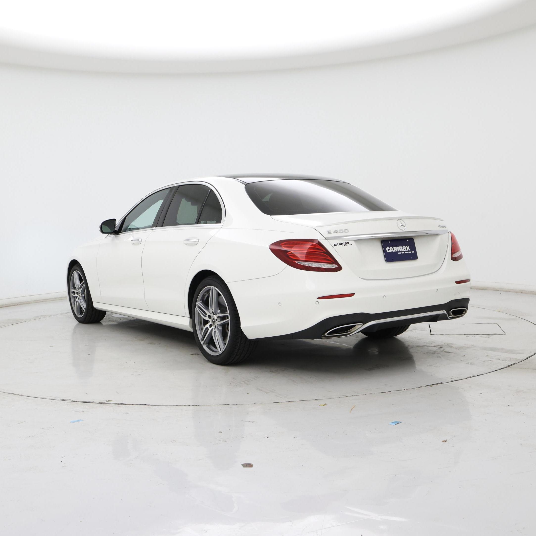 Thumbnail: 2018 Mercedes-Benz E-Class - 2