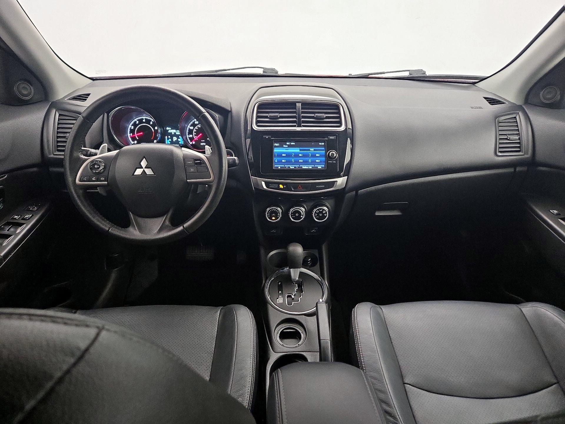 Thumbnail: 2015 Mitsubishi Outlander Sport - 9