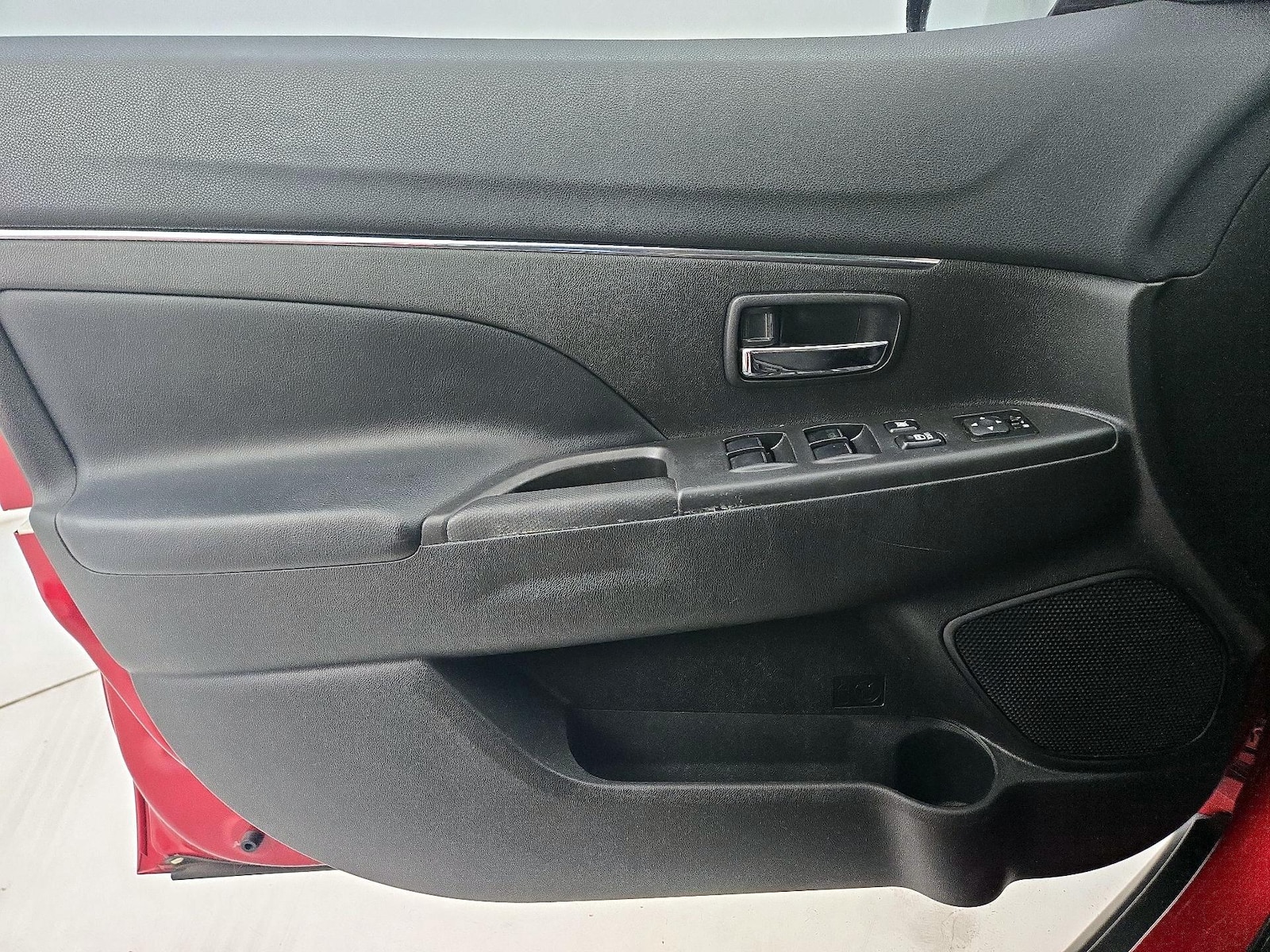 2015 Mitsubishi Outlander Sport SE - Photo 13