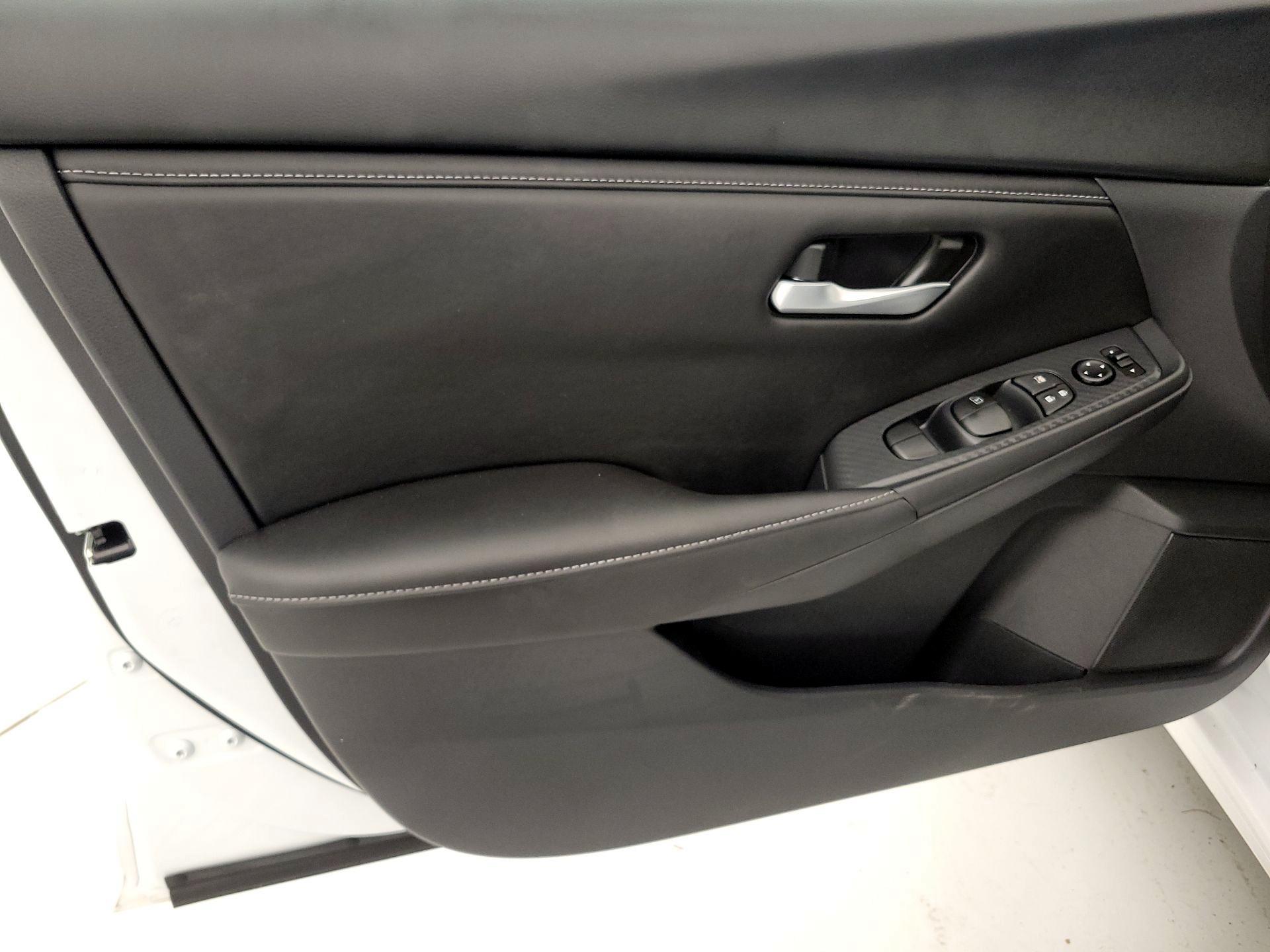 Thumbnail: 2025 Nissan Sentra - 12