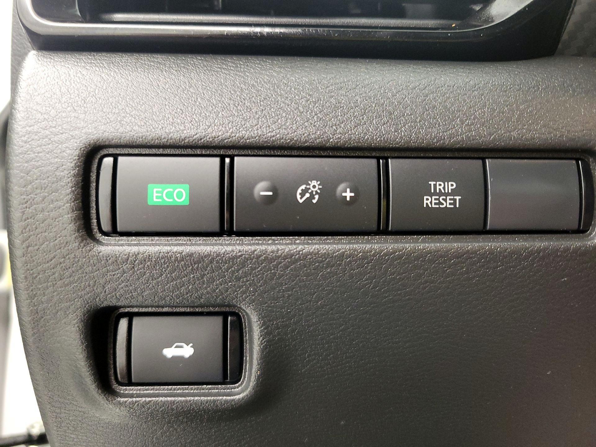 Thumbnail: 2025 Nissan Sentra - 13