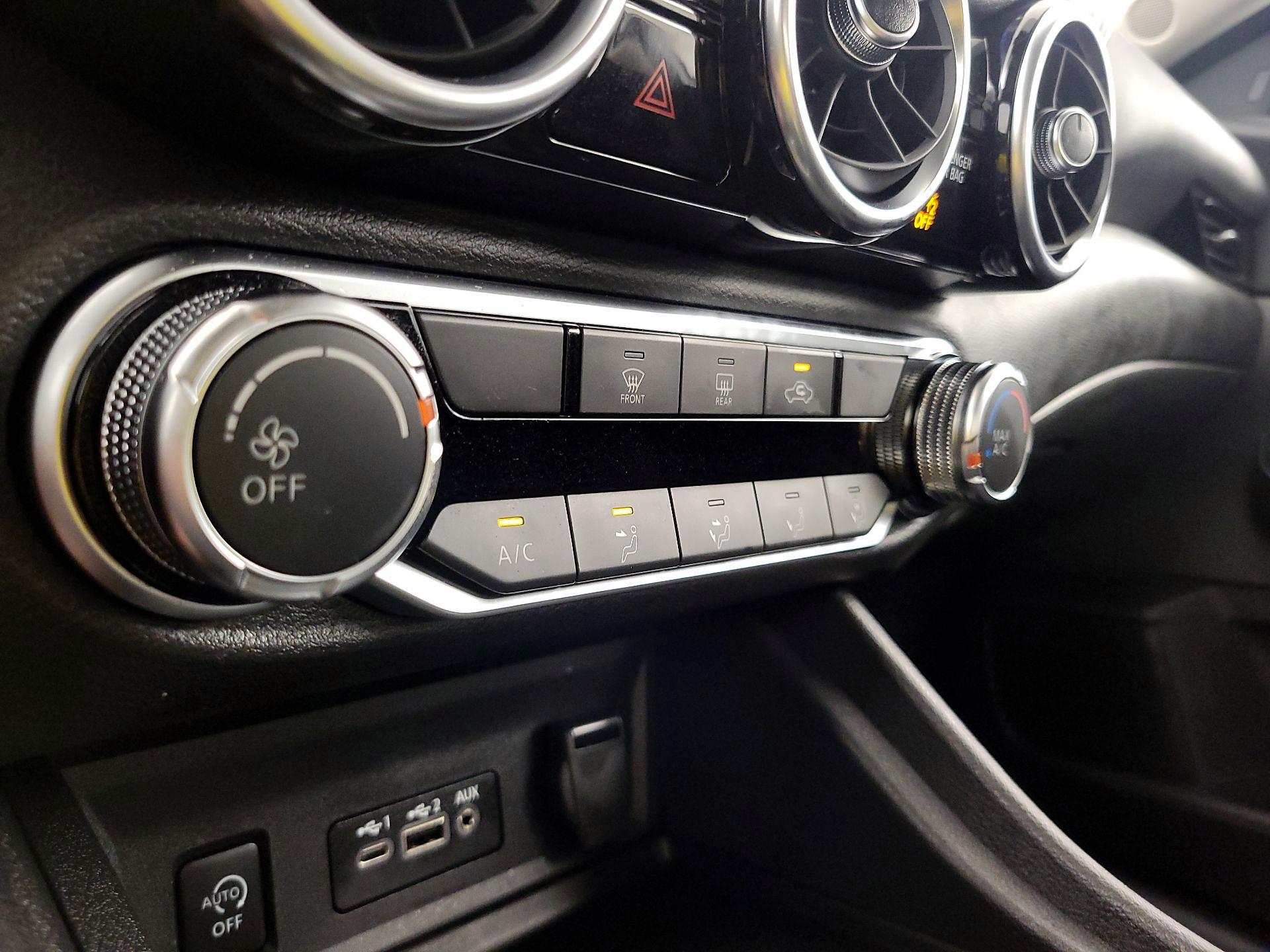 Thumbnail: 2025 Nissan Sentra - 16