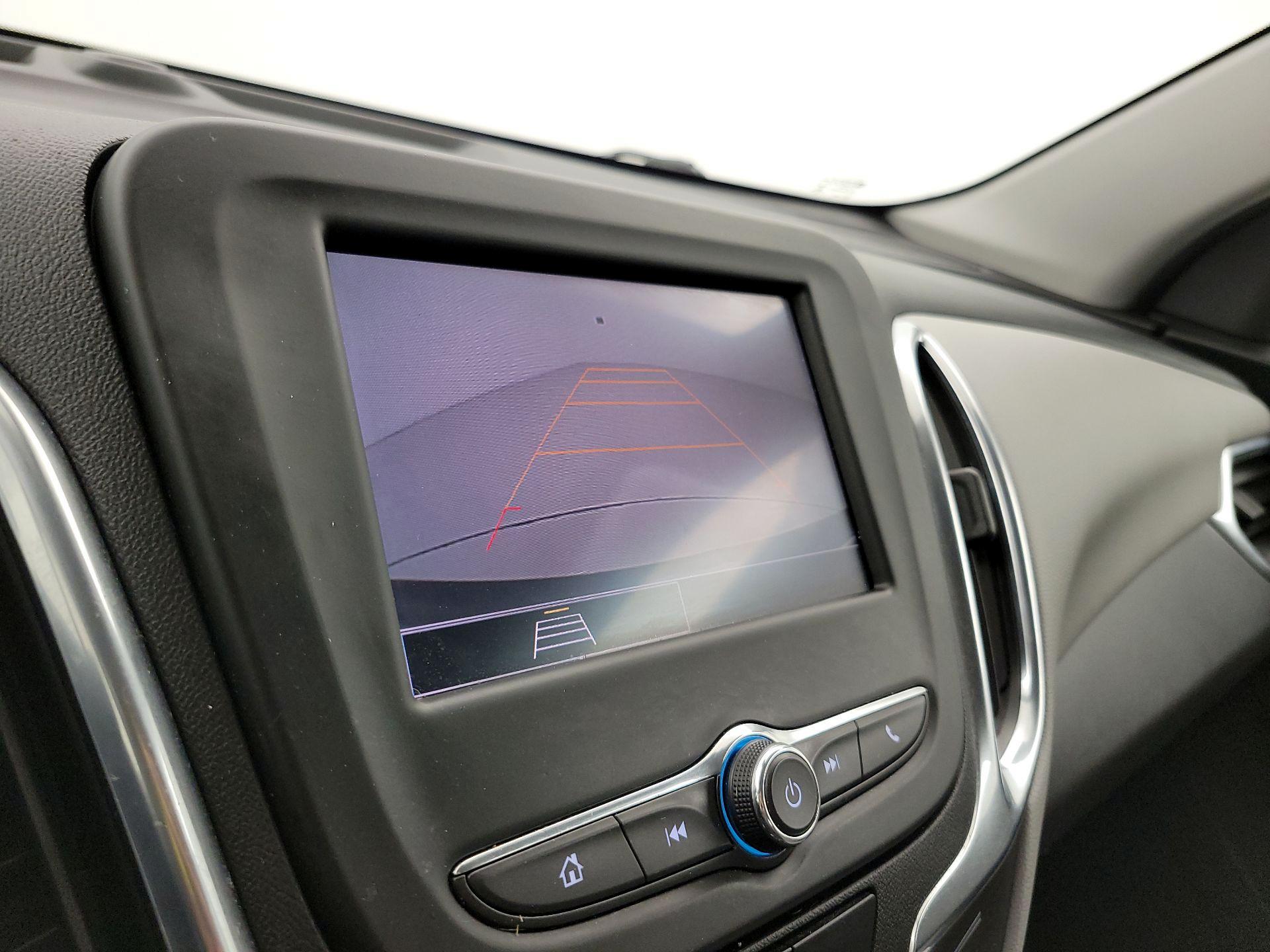 Thumbnail: 2022 Chevrolet Equinox - 14