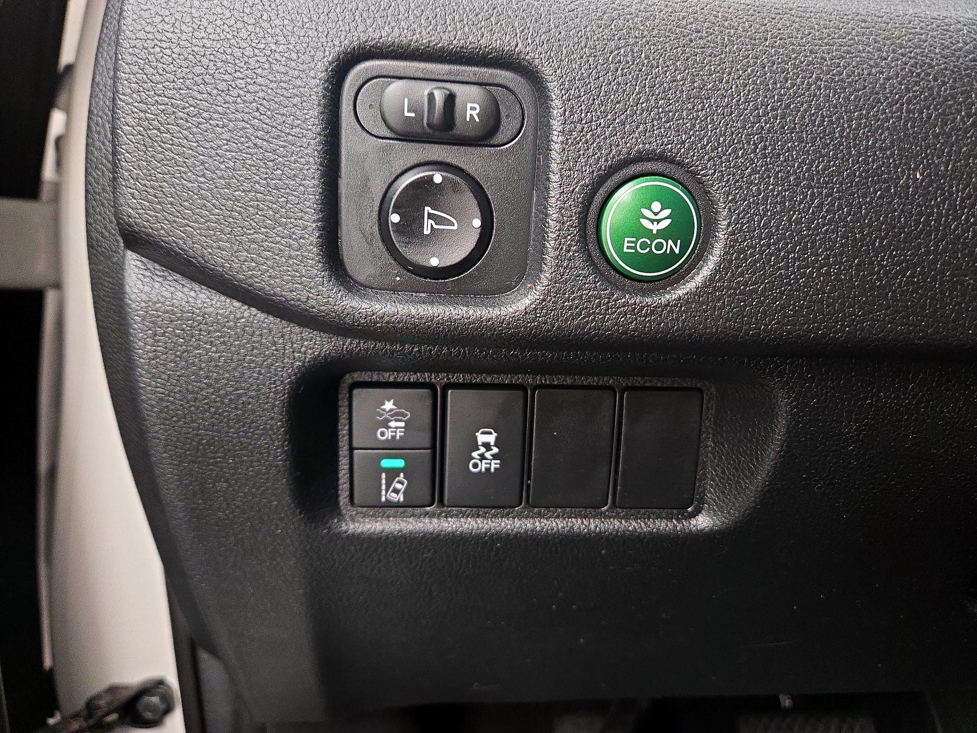 Thumbnail: 2019 Honda Pilot - 13