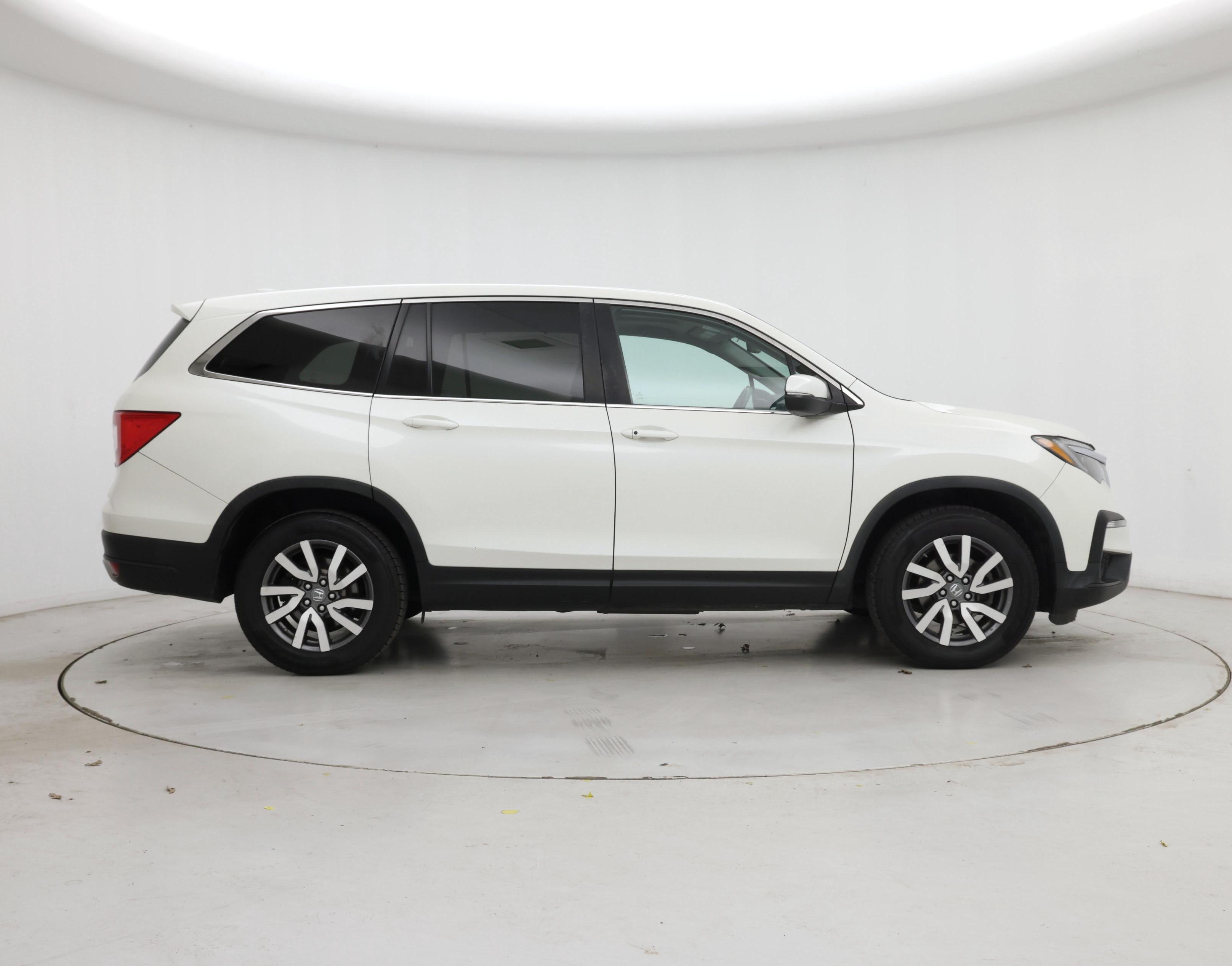Thumbnail: 2019 Honda Pilot - 7
