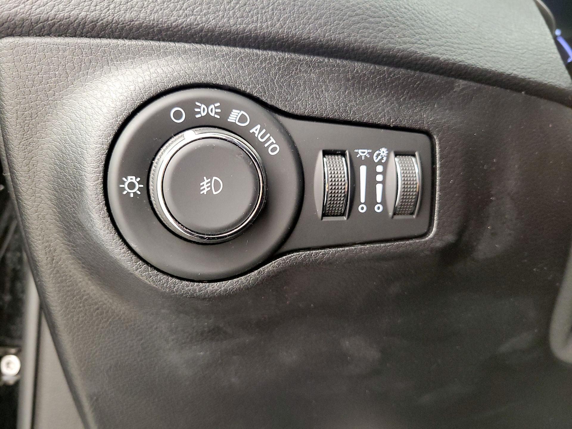 Thumbnail: 2019 Jeep Compass - 13