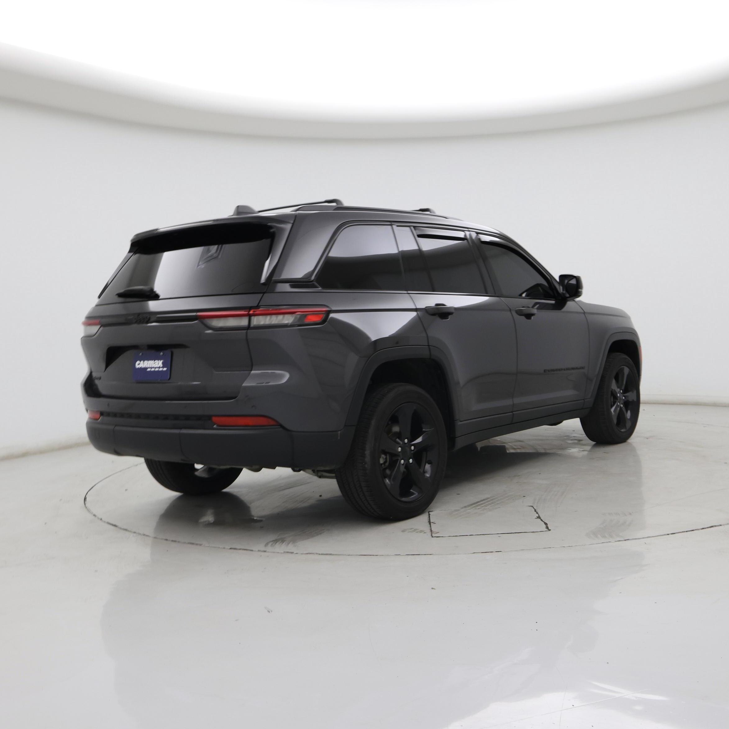 Thumbnail: 2024 Jeep Grand Cherokee - 8