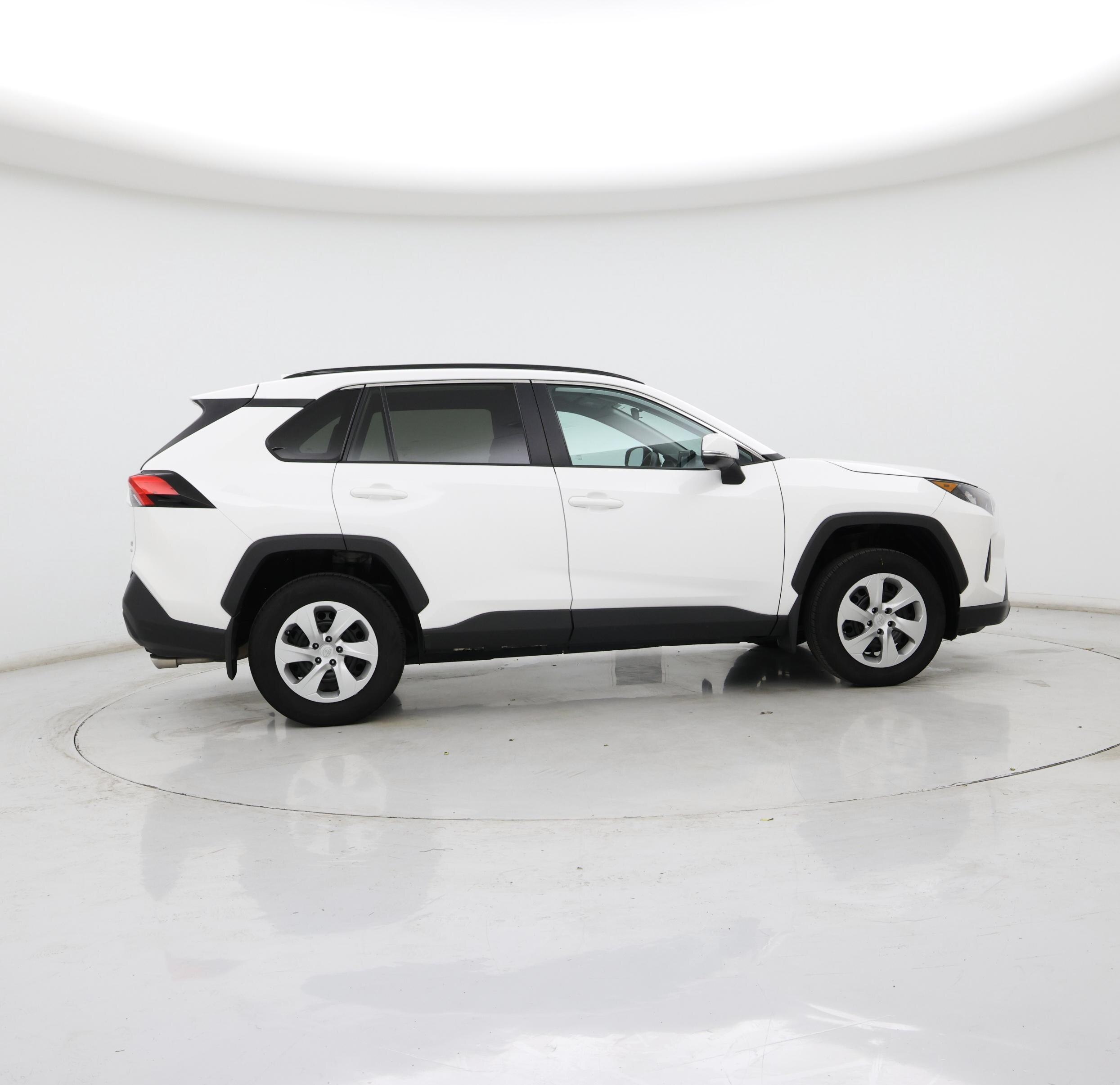 Thumbnail: 2021 Toyota RAV4 - 7